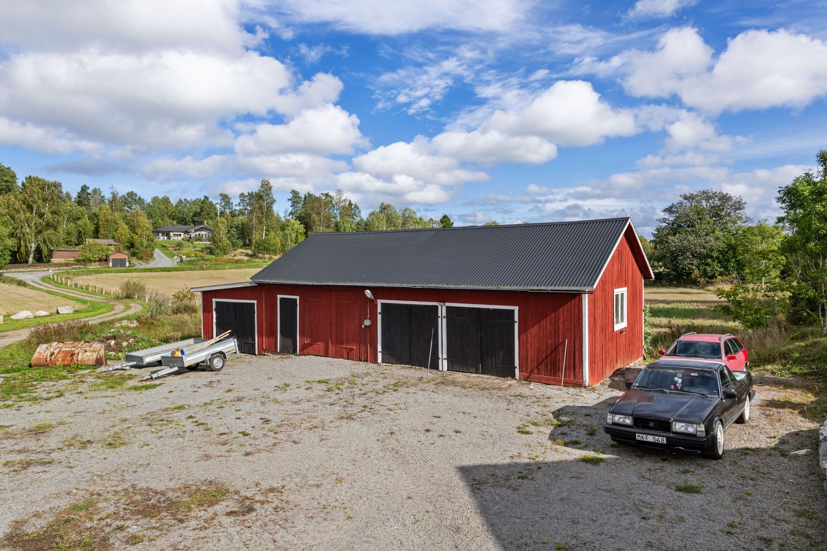 Gård/Skog, Ösbyvägen 8 & 10, Roslags-Bro, Norrtälje