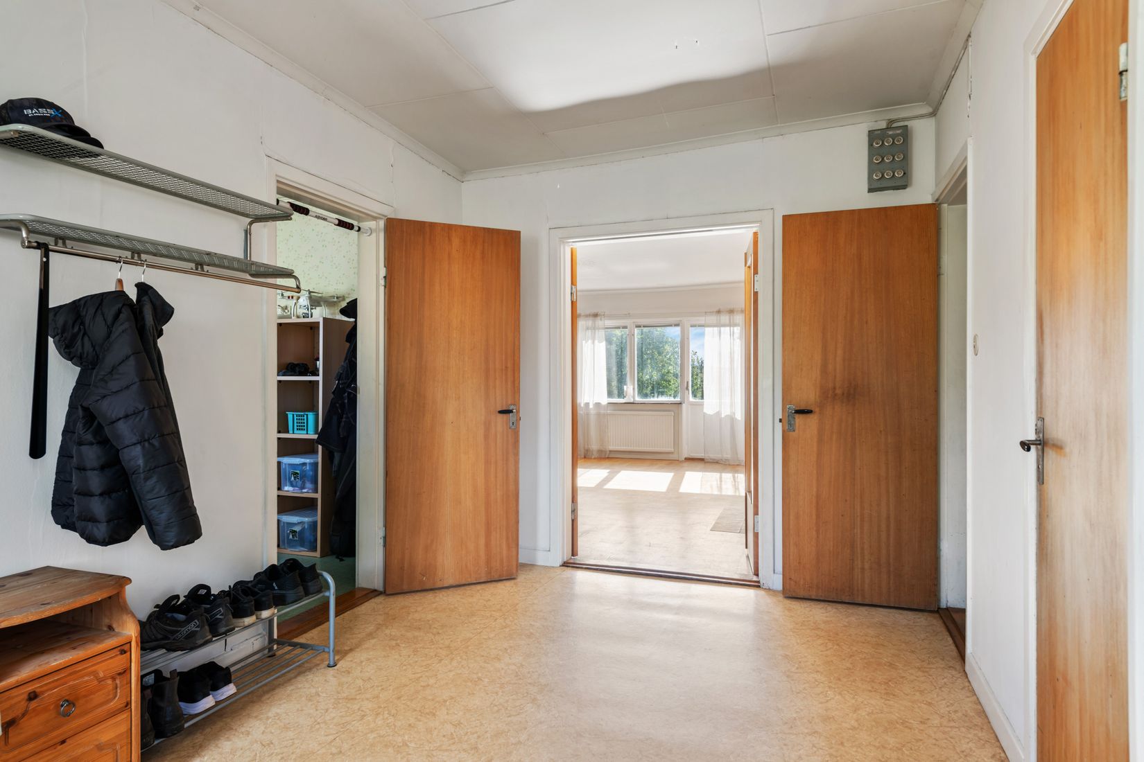 Gård/Skog, Ösbyvägen 8 & 10, Roslags-Bro, Norrtälje