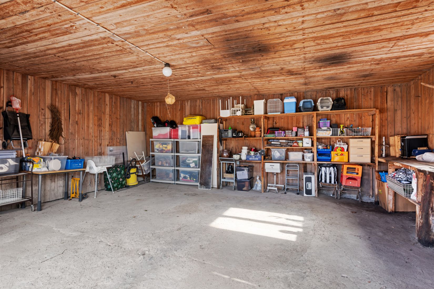 Gård/Skog, Ösbyvägen 8 & 10, Roslags-Bro, Norrtälje