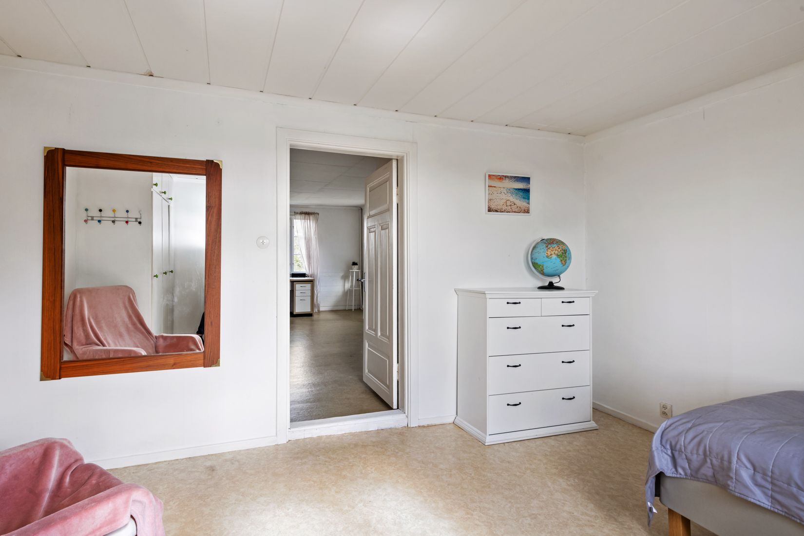 Gård/Skog, Ösbyvägen 8 & 10, Roslags-Bro, Norrtälje