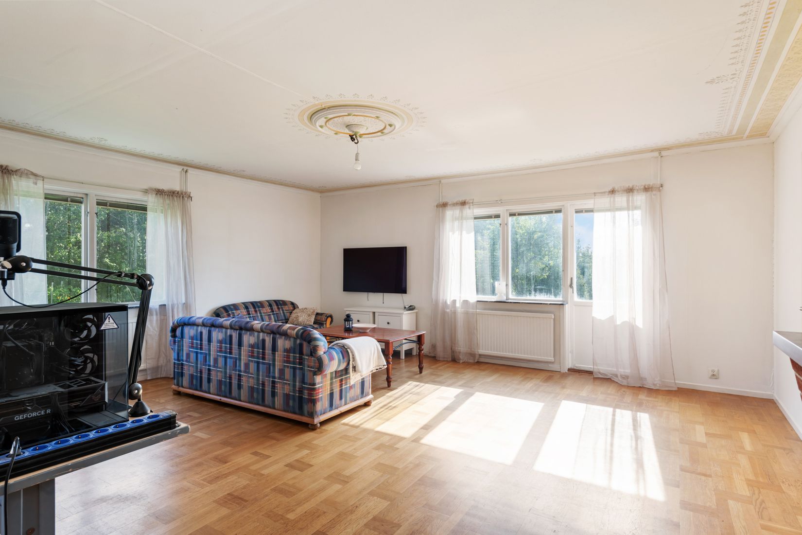 Gård/Skog, Ösbyvägen 8 & 10, Roslags-Bro, Norrtälje