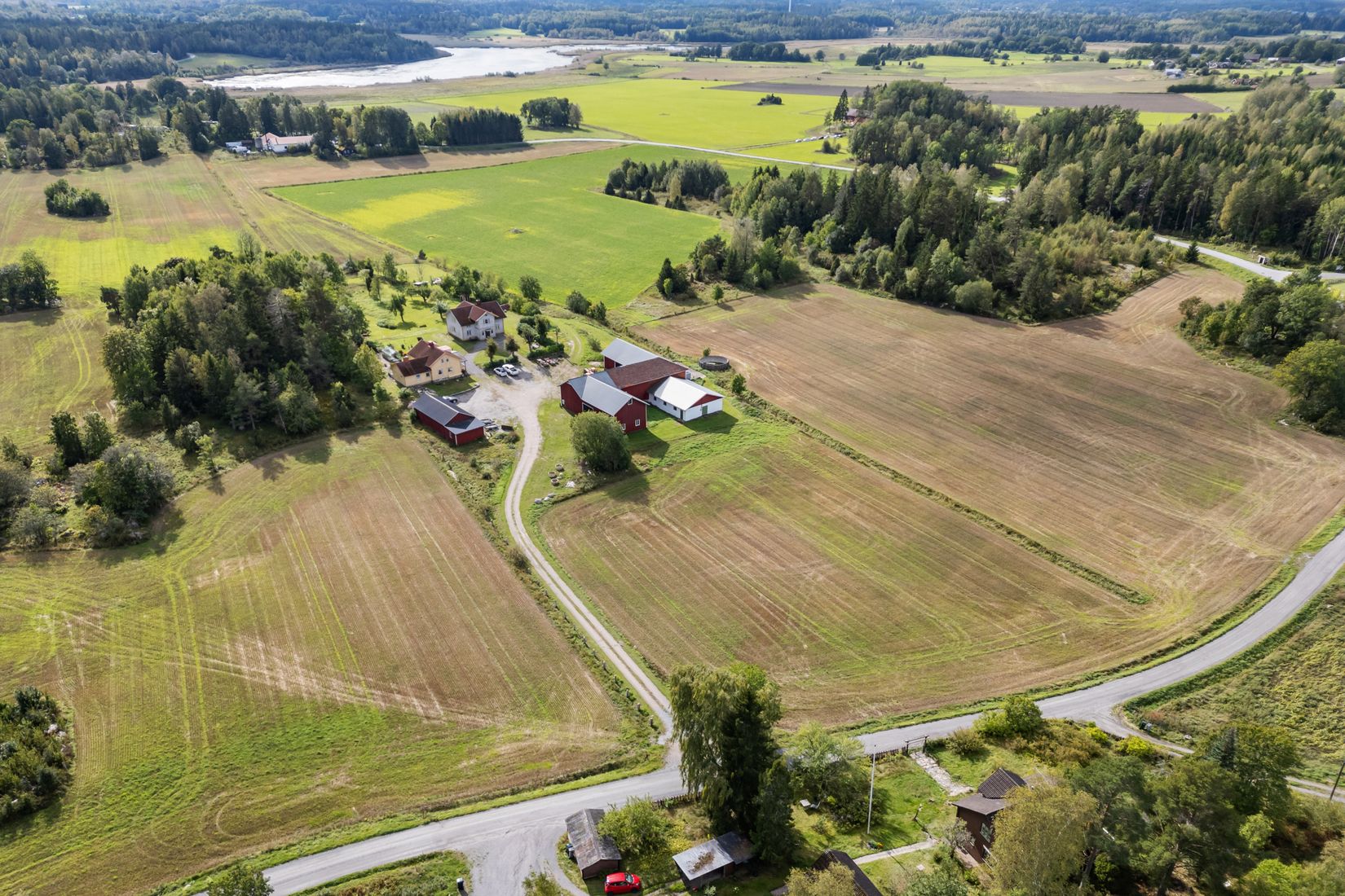 Gård/Skog, Ösbyvägen 8 & 10, Roslags-Bro, Norrtälje