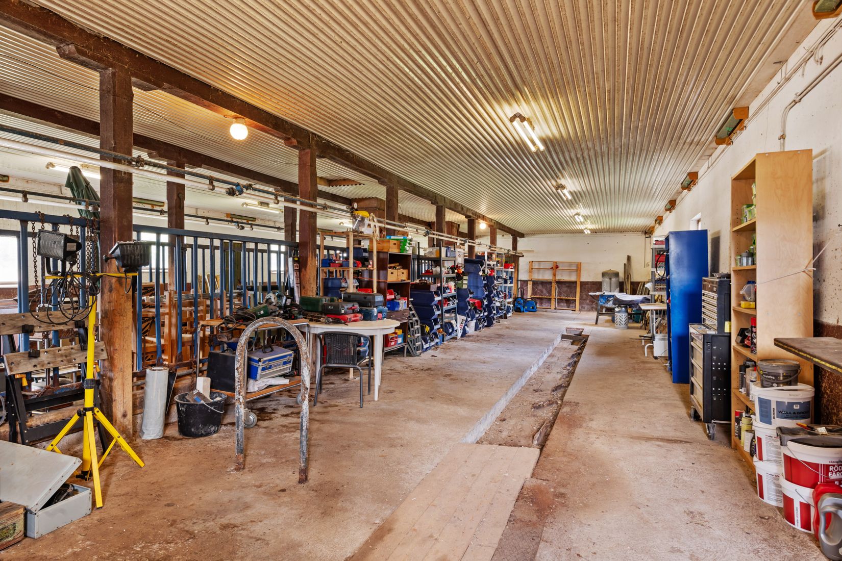 Gård/Skog, Ösbyvägen 8 & 10, Roslags-Bro, Norrtälje