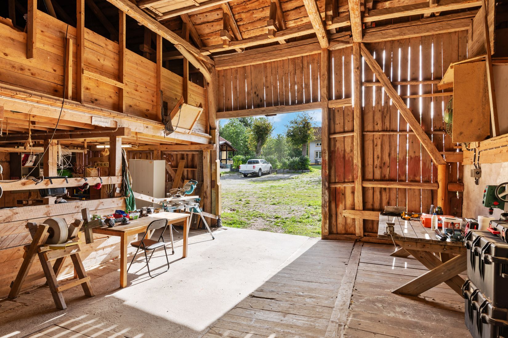 Gård/Skog, Ösbyvägen 8 & 10, Roslags-Bro, Norrtälje