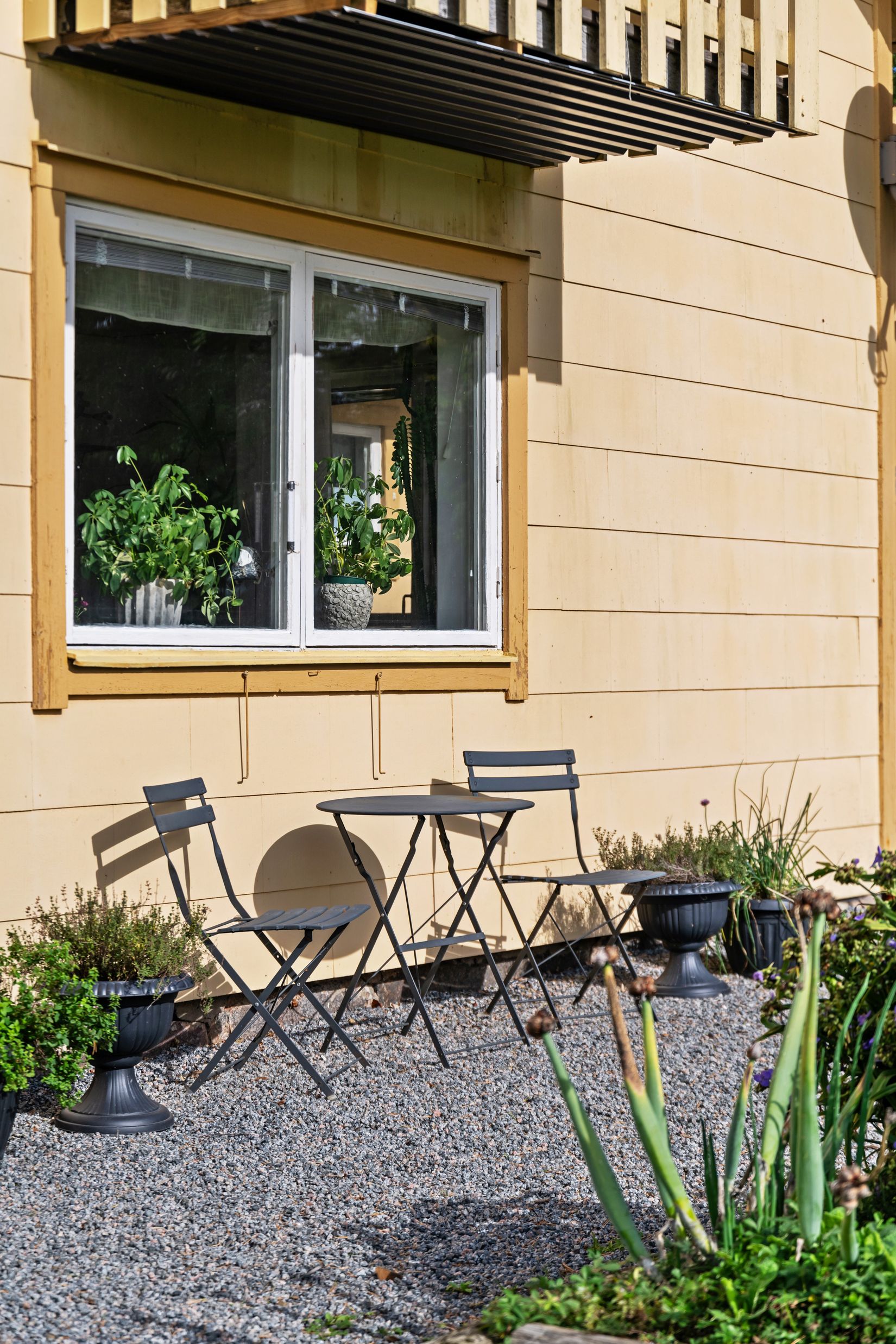 Gård/Skog, Ösbyvägen 8 & 10, Roslags-Bro, Norrtälje