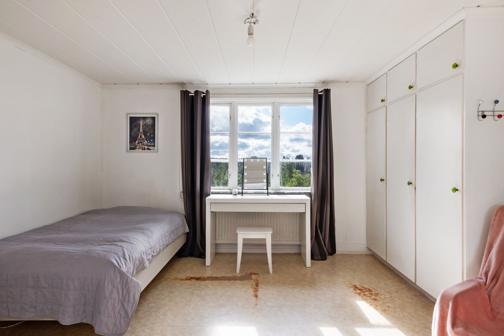 Gård/Skog, Ösbyvägen 8 & 10, Roslags-Bro, Norrtälje