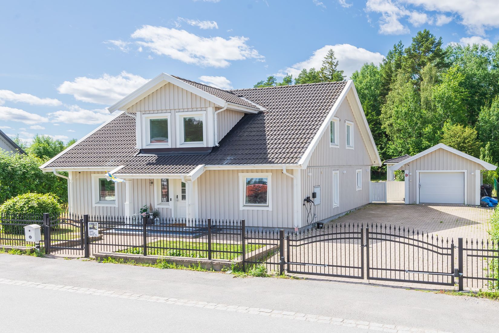 Villa, Backstuguvägen 8, Österhagen - Upplands-Bro, Upplands-Bro