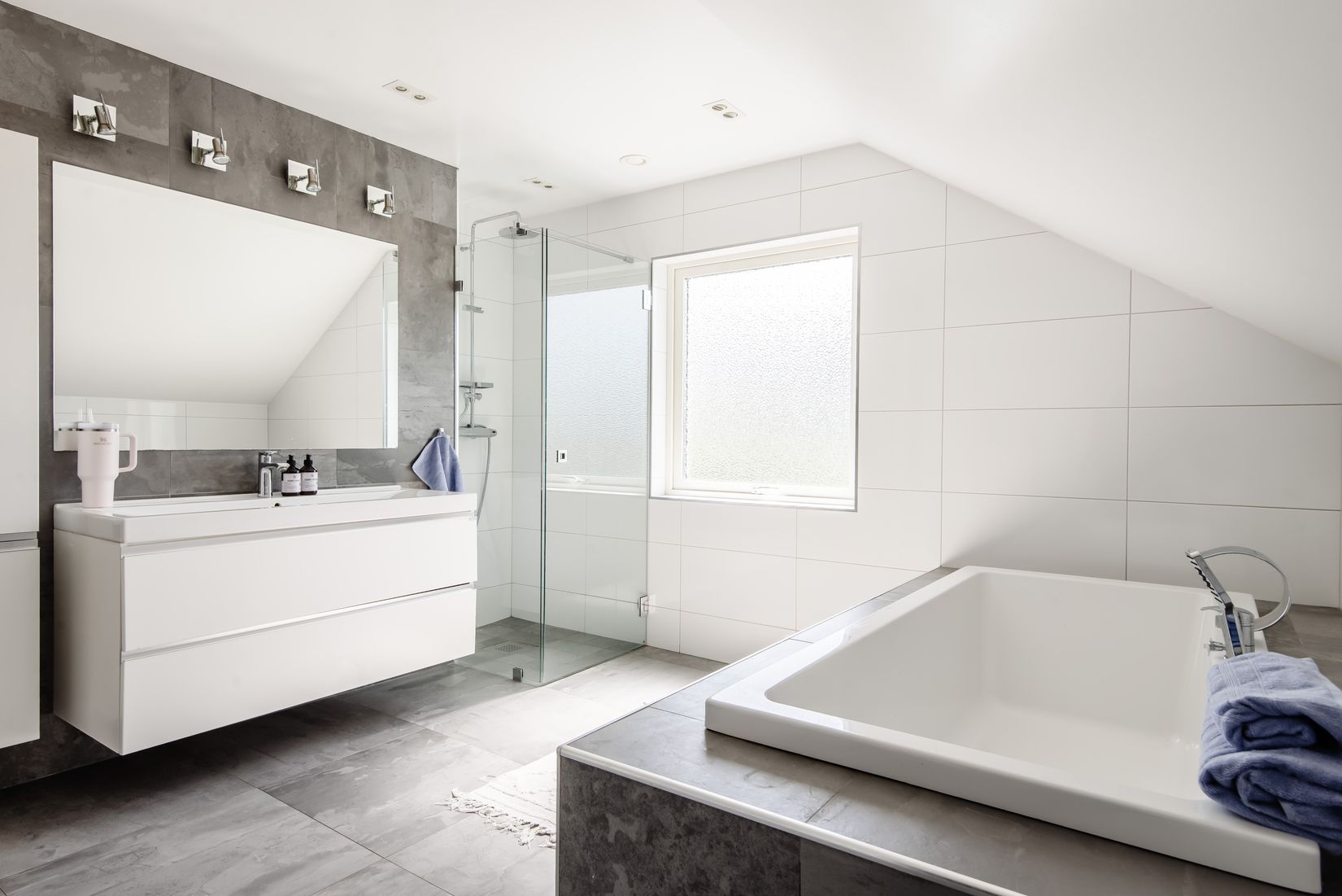 Villa, Backstuguvägen 8, Österhagen - Upplands-Bro, Upplands-Bro