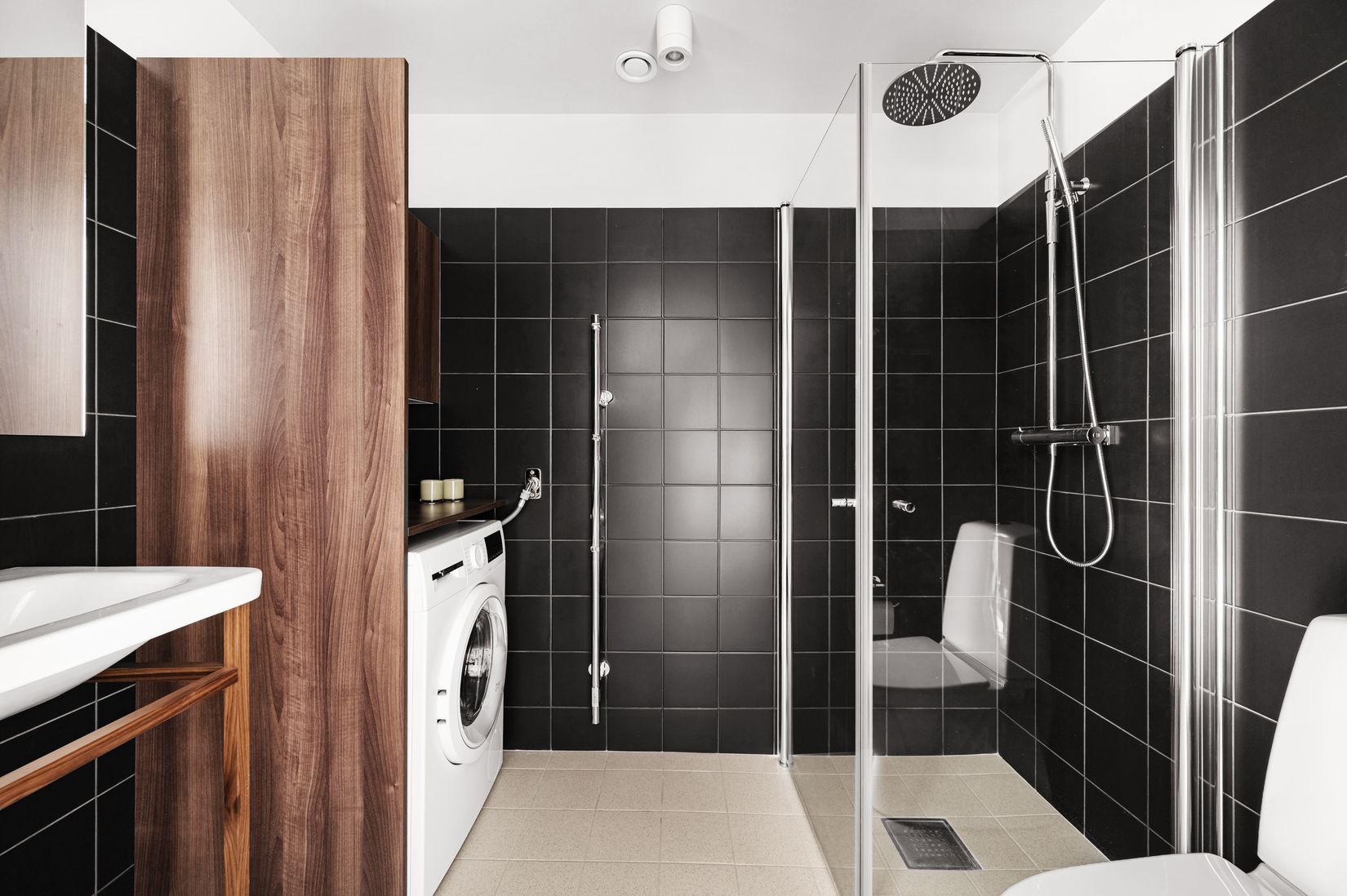 Radhus, Assurs väg 30, Bro Mälarstad, Upplands-Bro