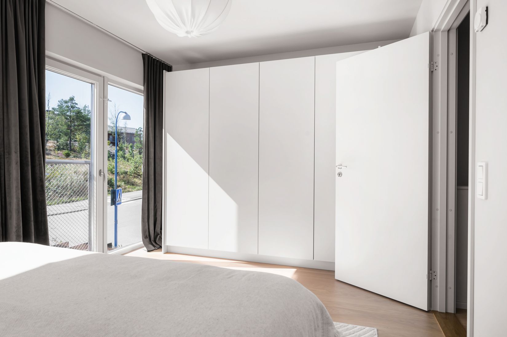 Radhus, Assurs väg 30, Bro Mälarstad, Upplands-Bro