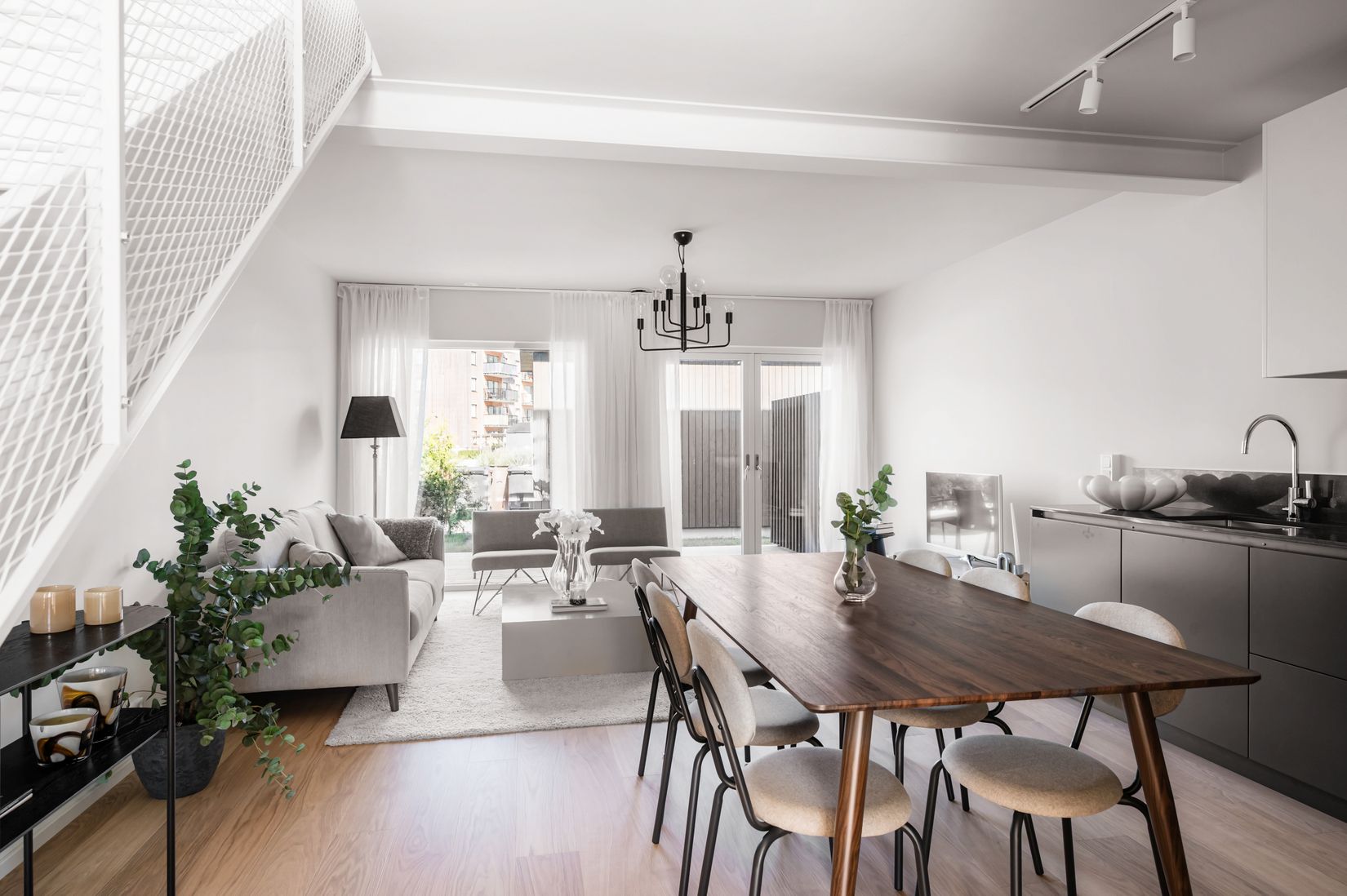 Radhus, Assurs väg 30, Bro Mälarstad, Upplands-Bro