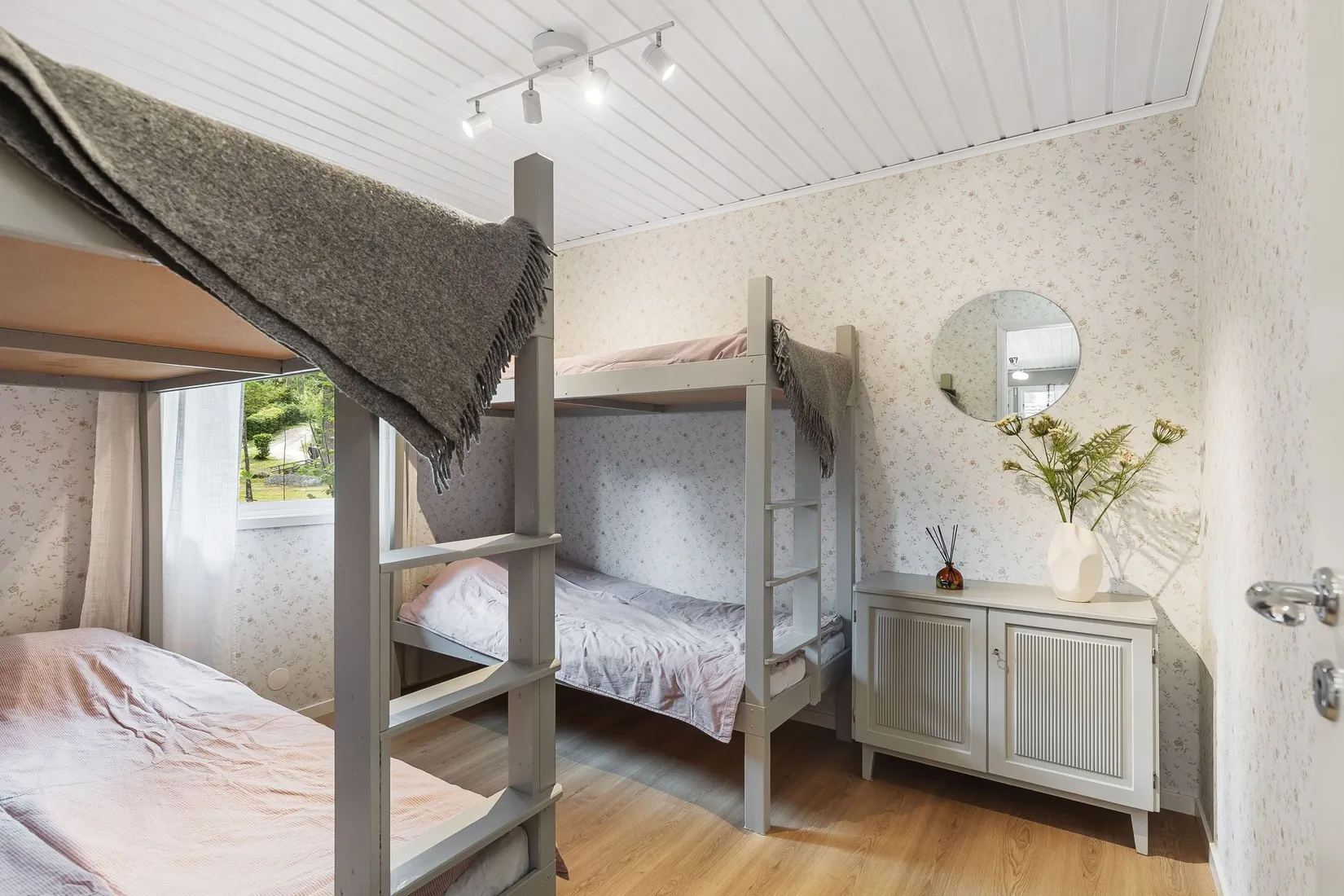 Fritidshus, Liljekonvaljstigen 64, Ringsö, Strängnäs