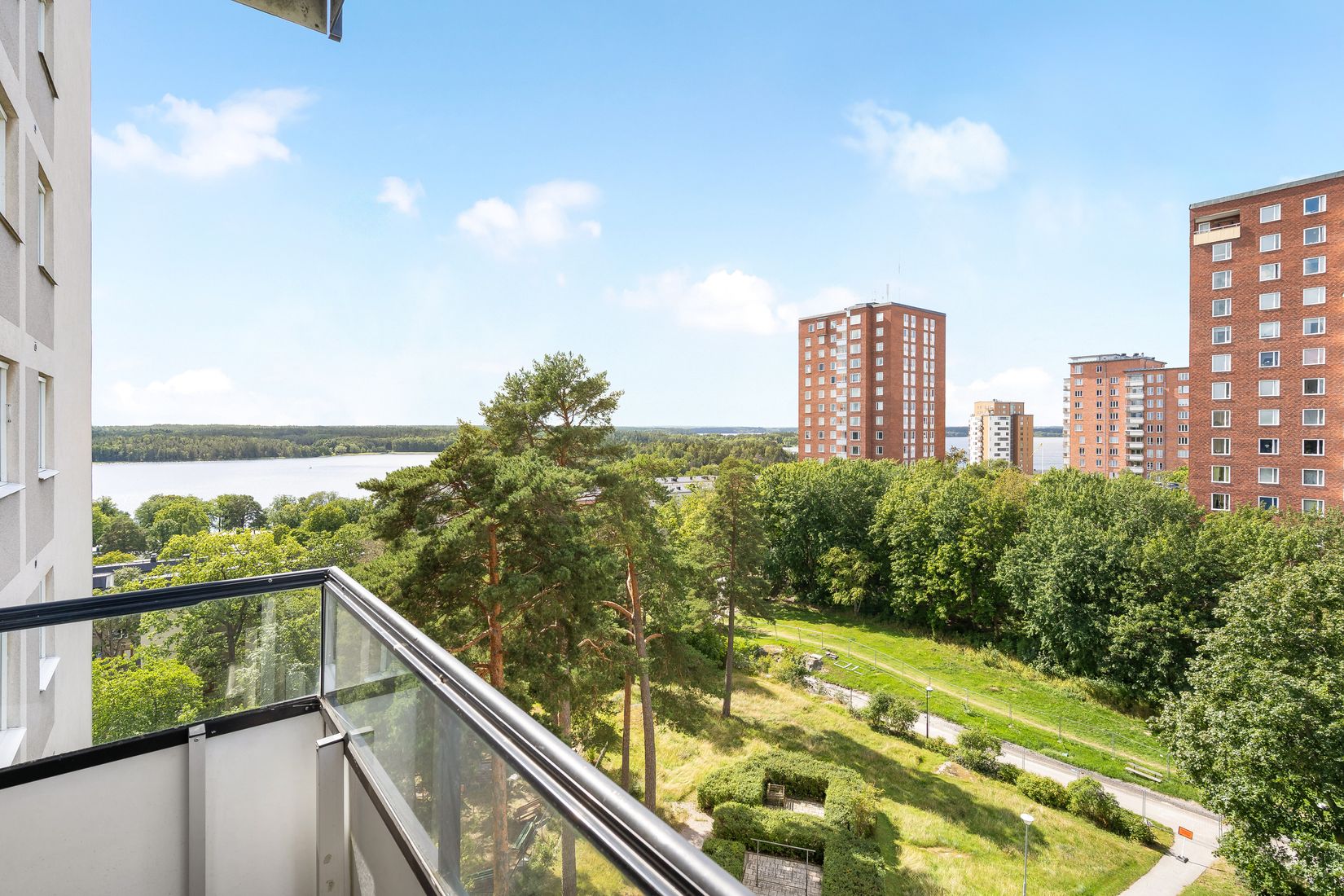 Bostadsrätt, Aprikosgatan 33, 5tr, Hässelby Strand, Stockholm