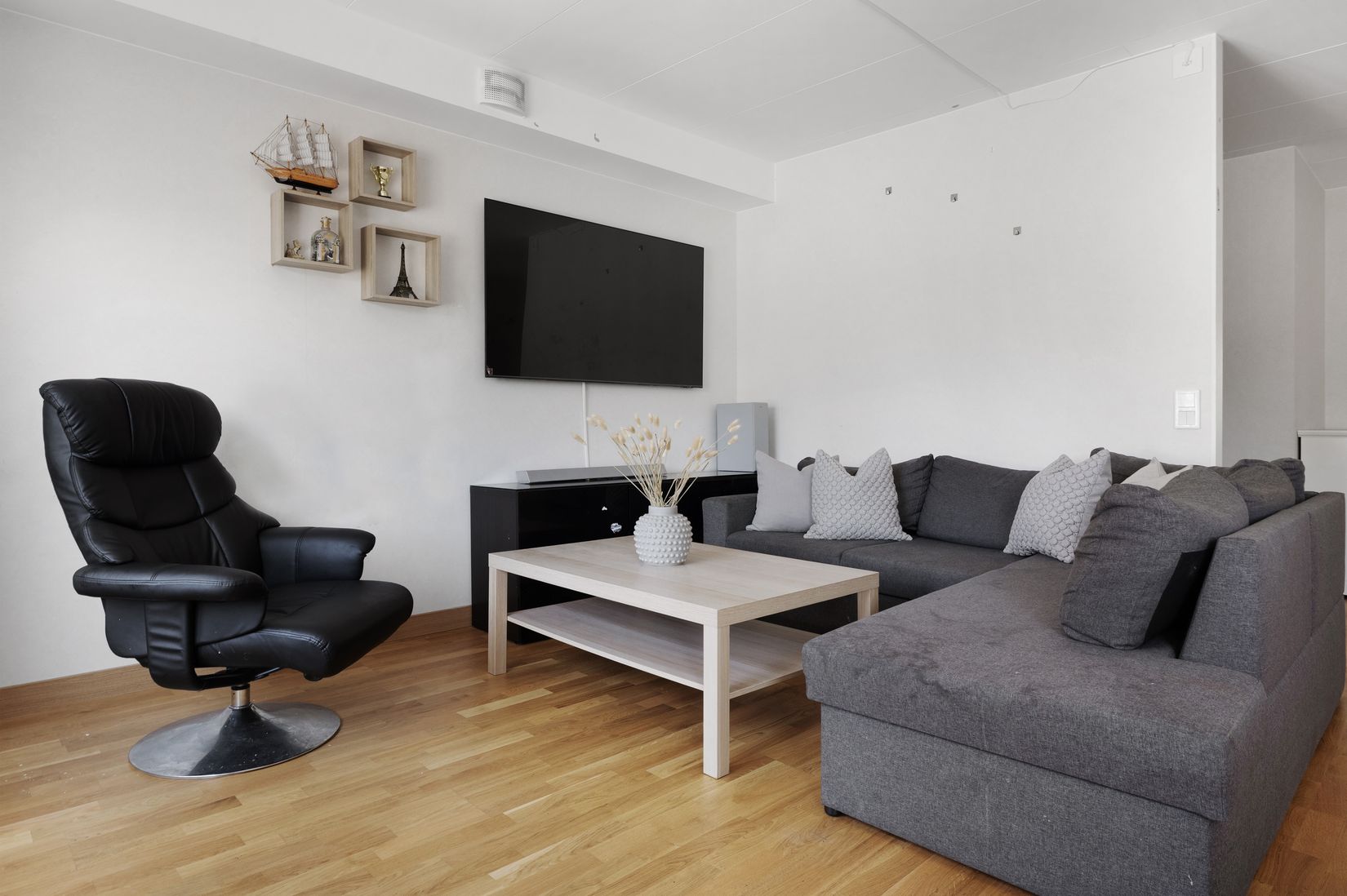 Bostadsrätt, Upplysningens väg 17, Upplands Väsby