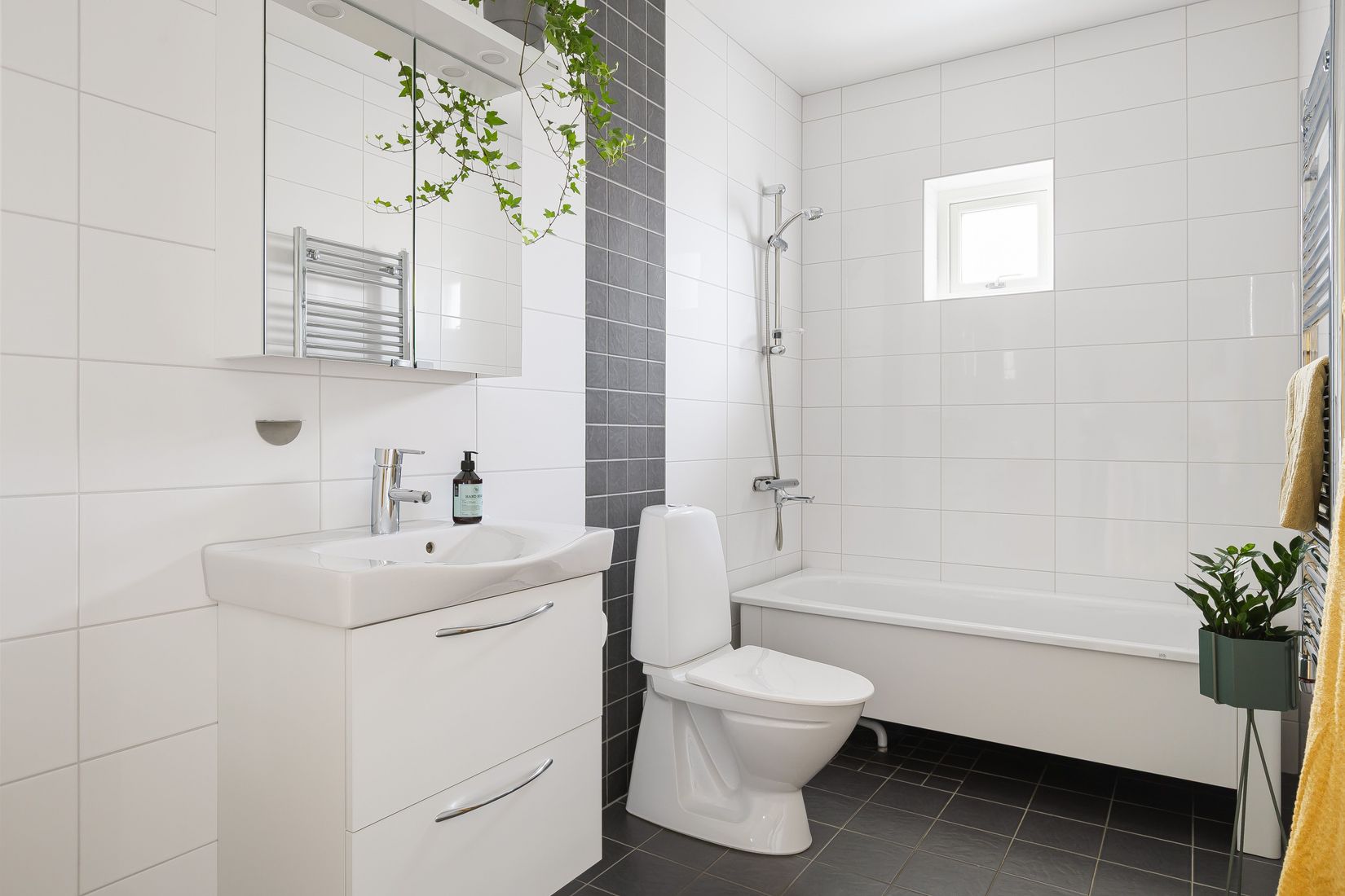 Radhus, Fredrikslundsgatan 20, Harvestad, Linköping