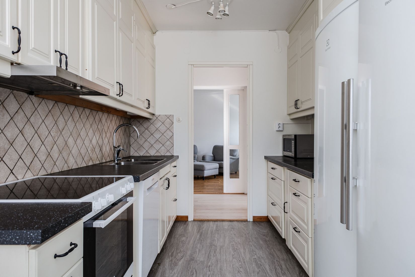 Bostadsrätt, RÅDMANSGATAN 10 B LGH 1301, Centrum, Enköping