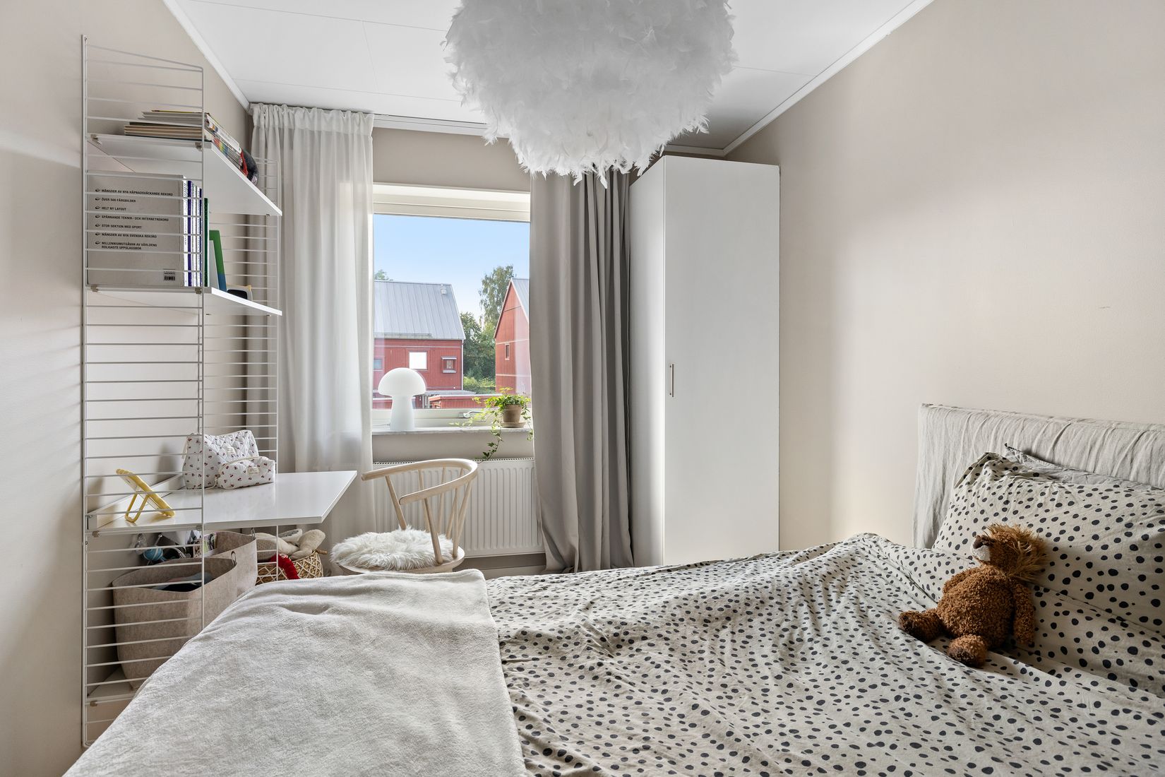 Bostadsrätt, Radhus, Klockarebovägen 36, Bålsta Frösundavik, Håbo