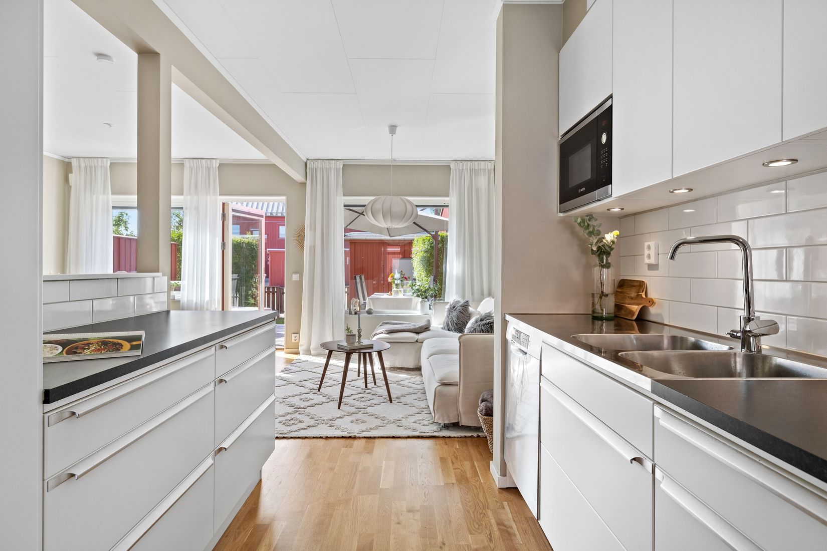 Bostadsrätt, Radhus, Klockarebovägen 36, Bålsta Frösundavik, Håbo