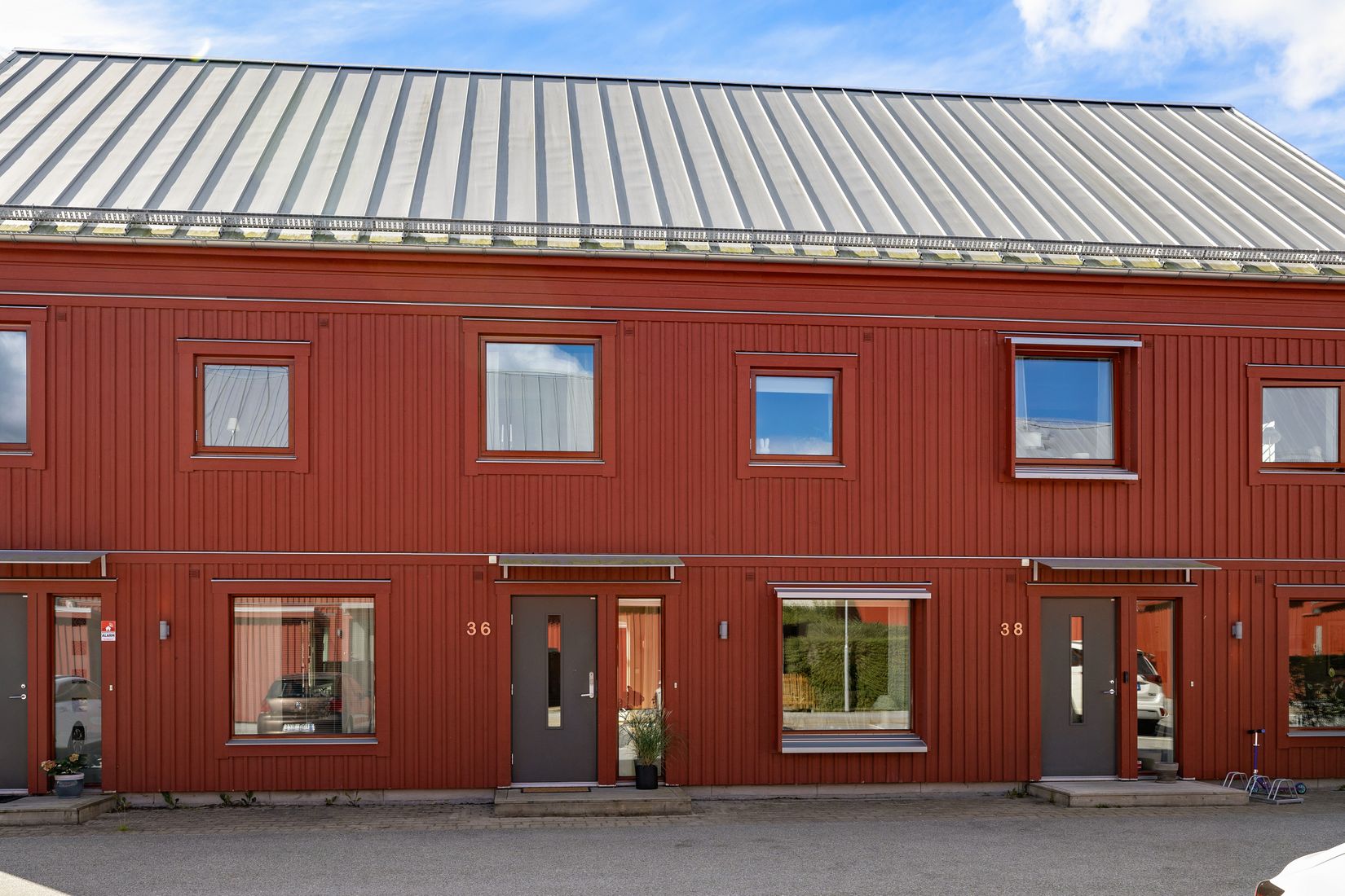 Bostadsrätt, Radhus, Klockarebovägen 36, Bålsta Frösundavik, Håbo