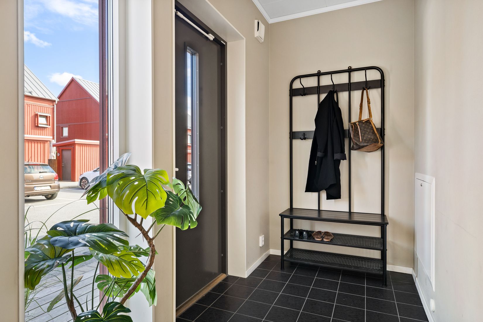 Bostadsrätt, Radhus, Klockarebovägen 36, Bålsta Frösundavik, Håbo