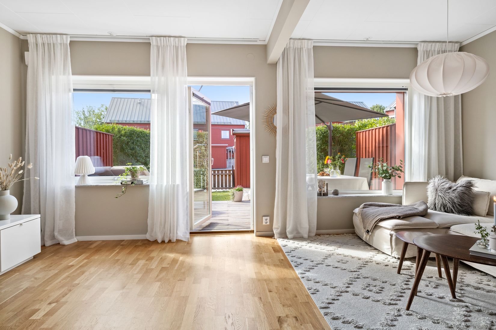 Bostadsrätt, Radhus, Klockarebovägen 36, Bålsta Frösundavik, Håbo