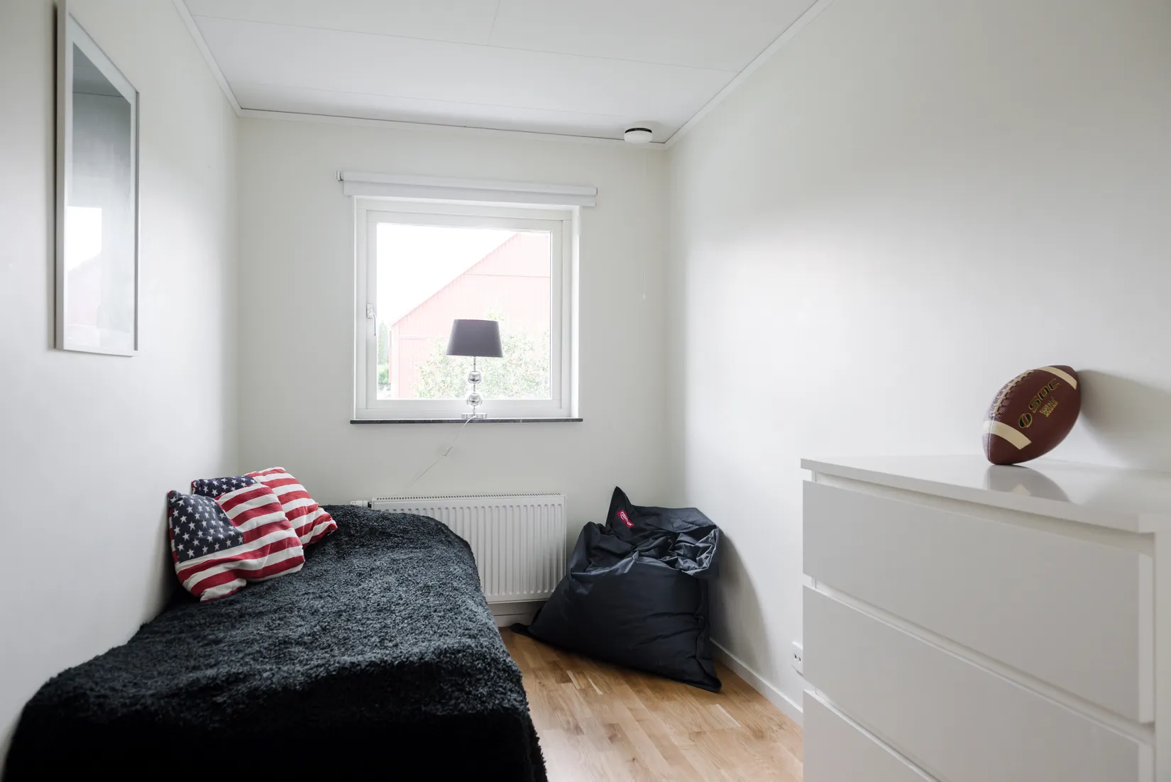 Radhus, Granbacksvägen 25, Bålsta Frösundavik, Håbo