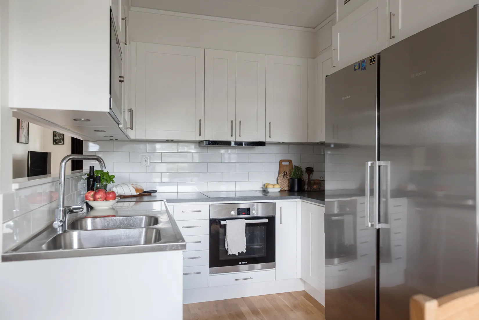Radhus, Granbacksvägen 25, Bålsta Frösundavik, Håbo