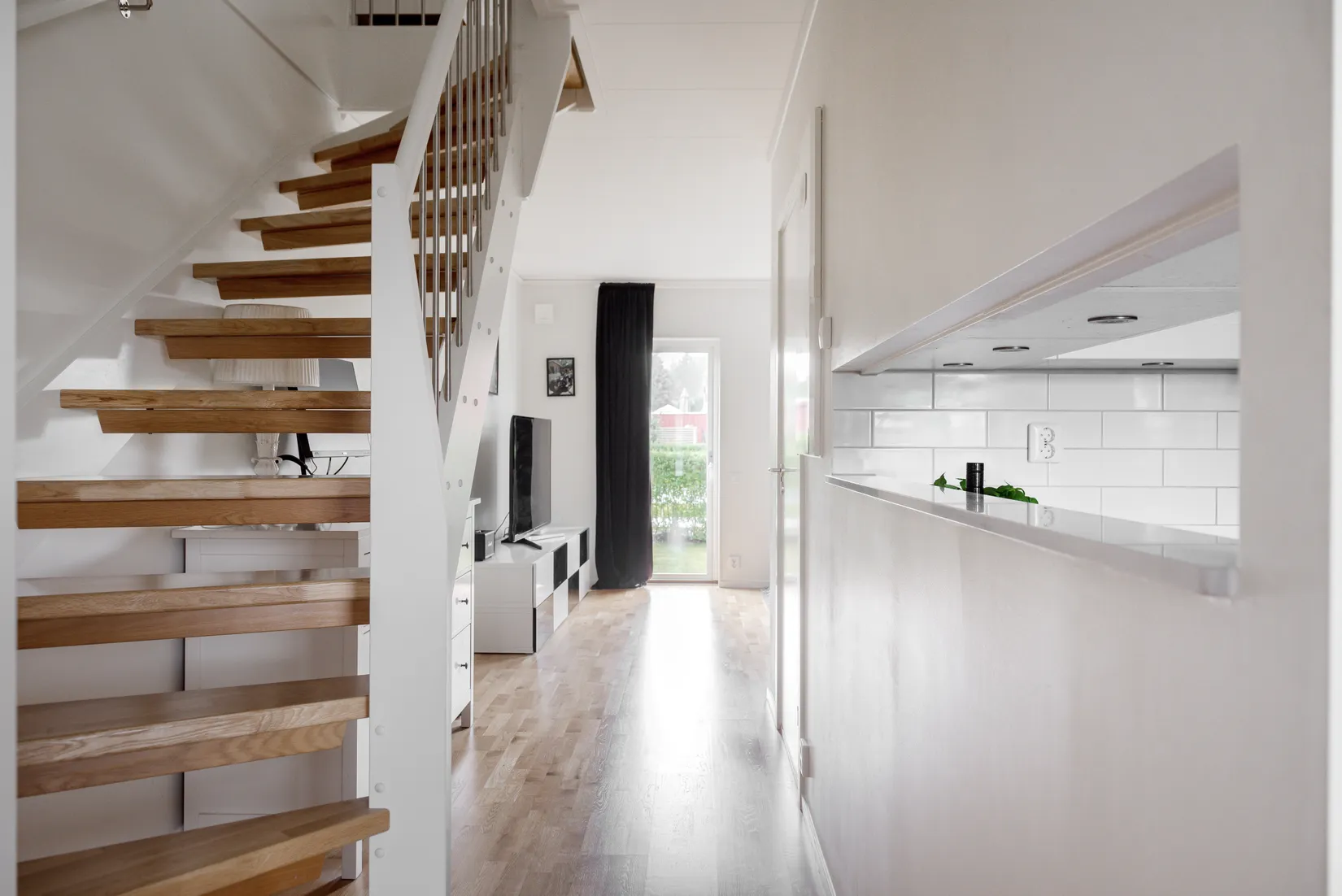 Radhus, Granbacksvägen 25, Bålsta Frösundavik, Håbo