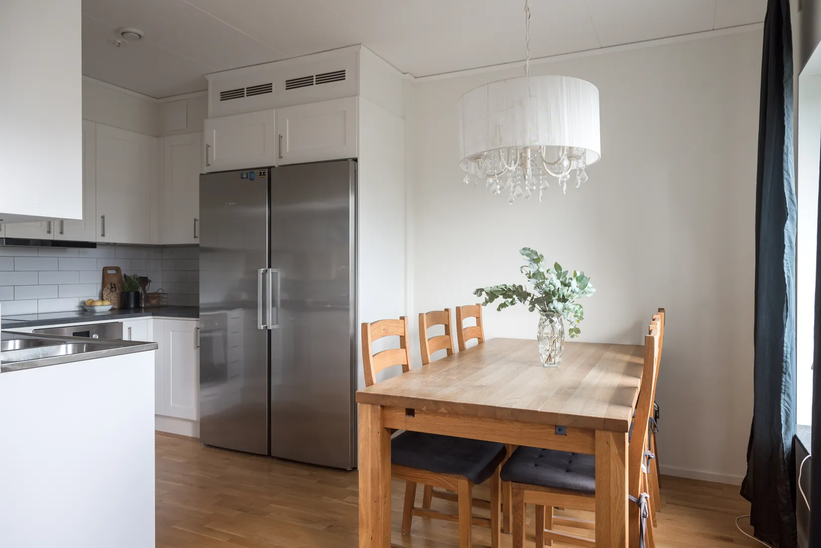 Radhus, Granbacksvägen 25, Bålsta Frösundavik, Håbo