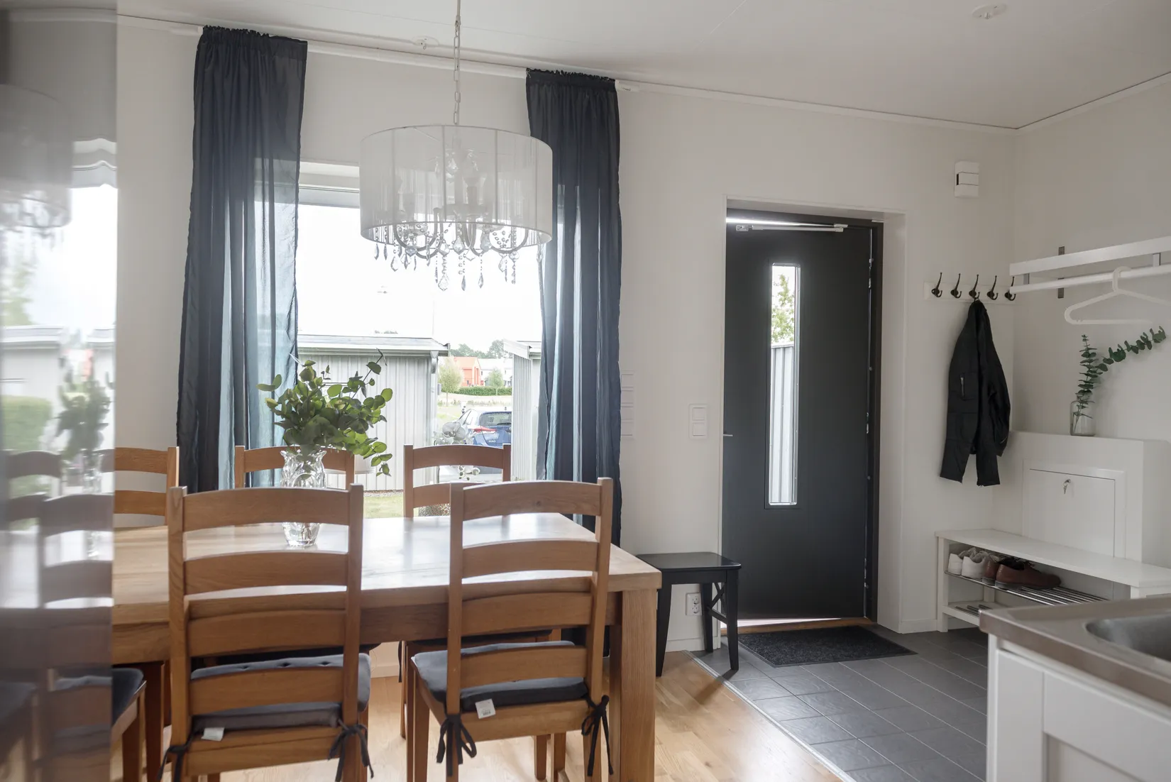 Radhus, Granbacksvägen 25, Bålsta Frösundavik, Håbo