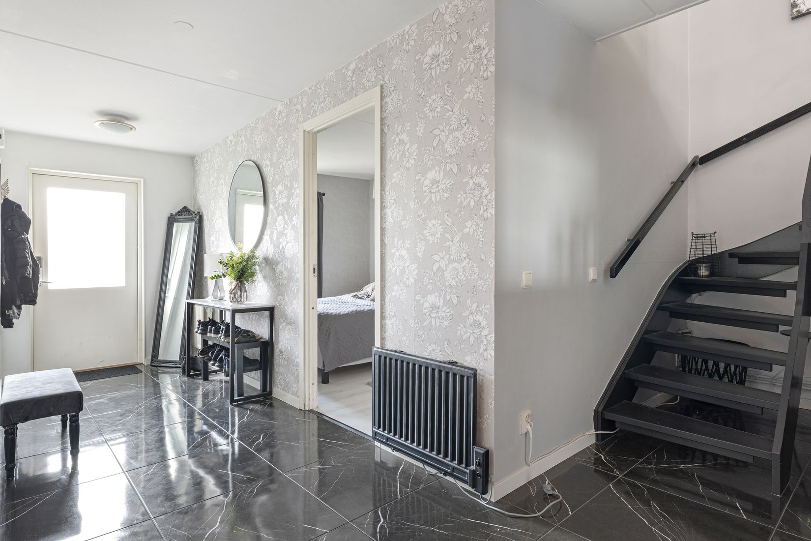 Bostadsrätt, Radhus, Gryningsvägen 57, Furulund, Partille