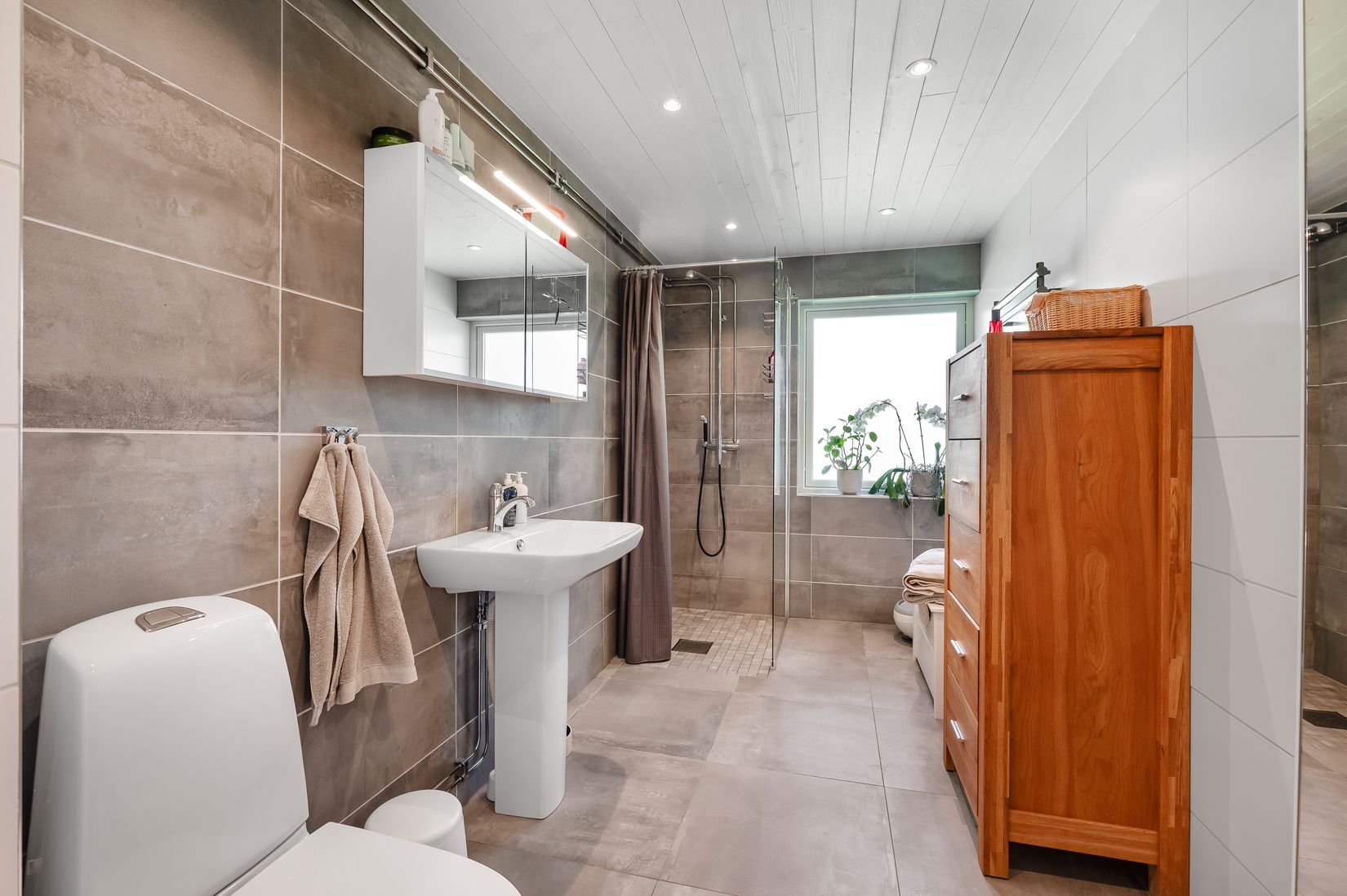 Villa, Radhus, Strömsborgsvägen 3B, Vallbacken, Gävle