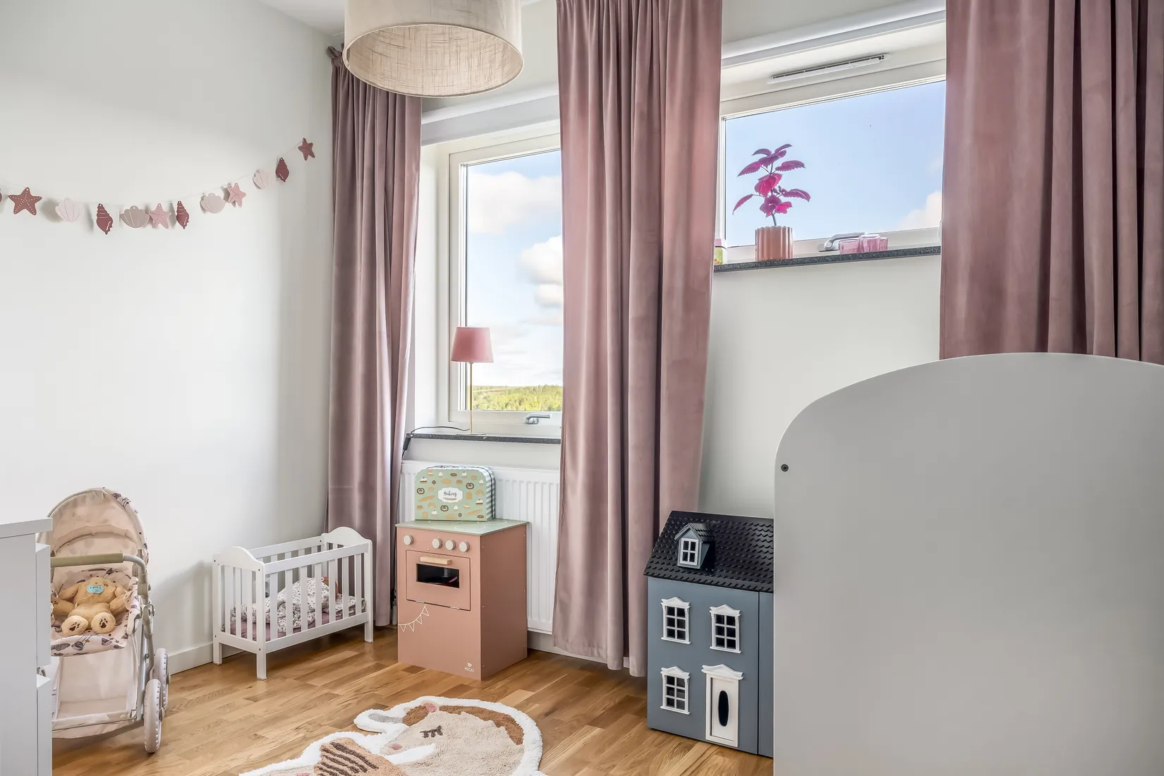 Radhus, Melbysundsvägen 90, Risinge, Finspång