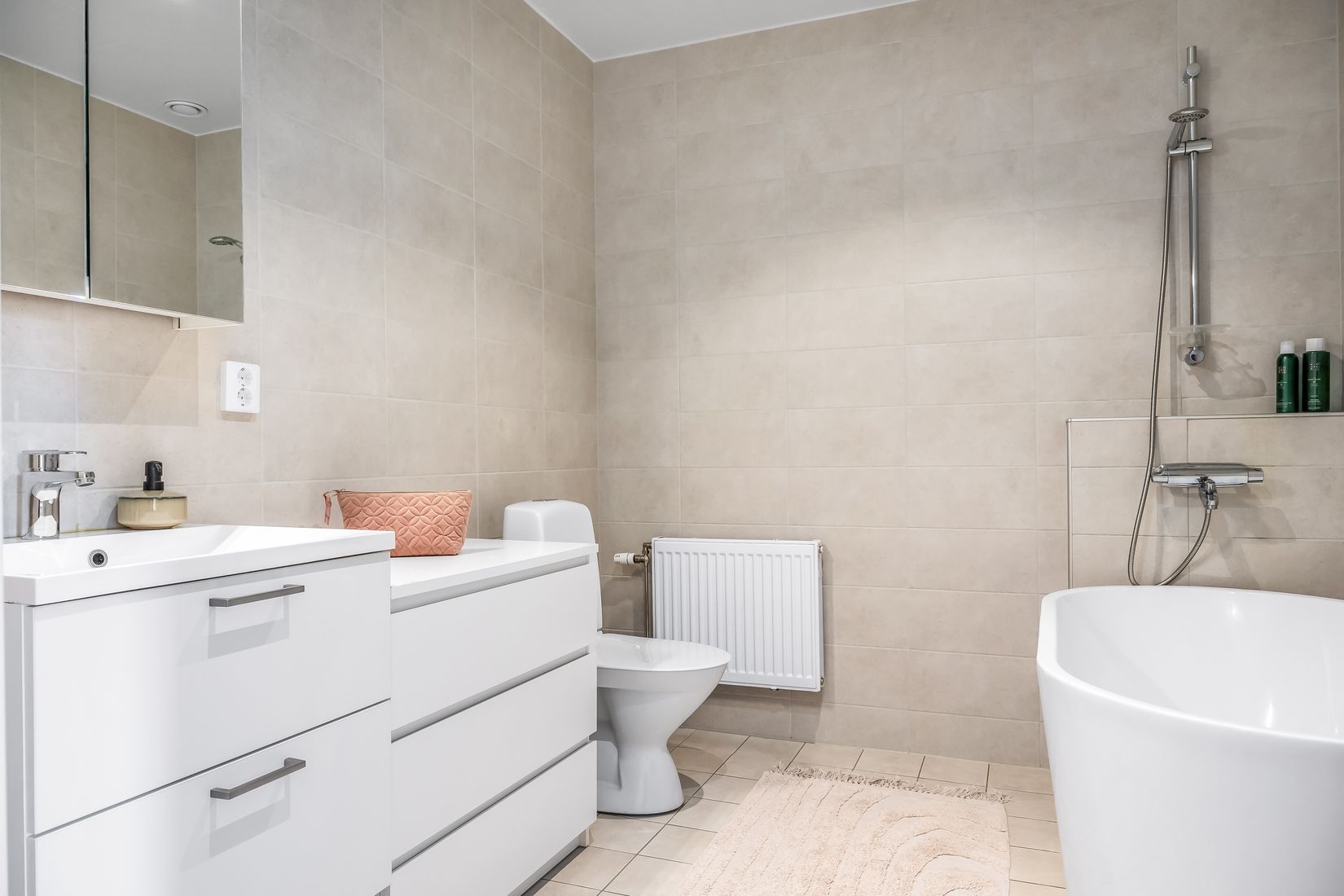 Radhus, Melbysundsvägen 90, Risinge, Finspång