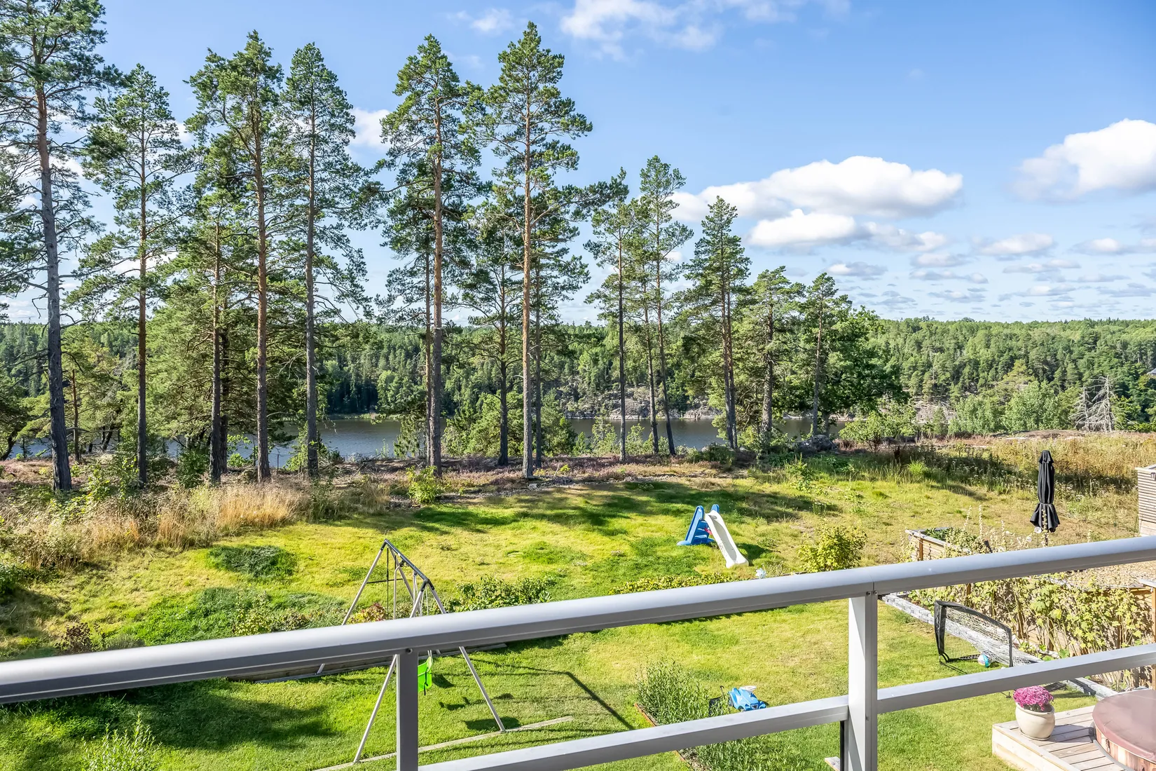 Radhus, Melbysundsvägen 90, Risinge, Finspång