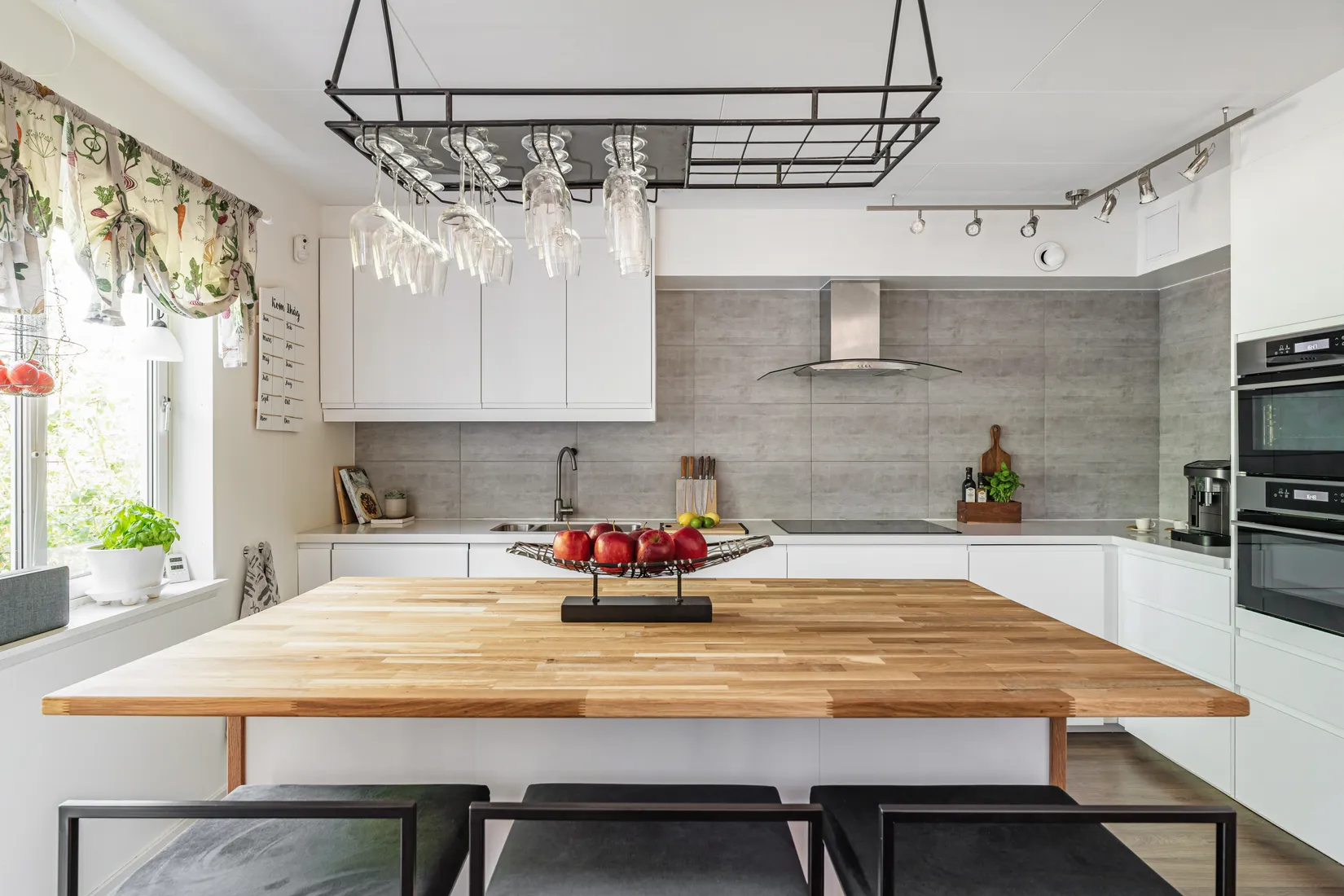 Bostadsrätt, Radhus, Hedenhösvägen 27, Solgård, Huddinge