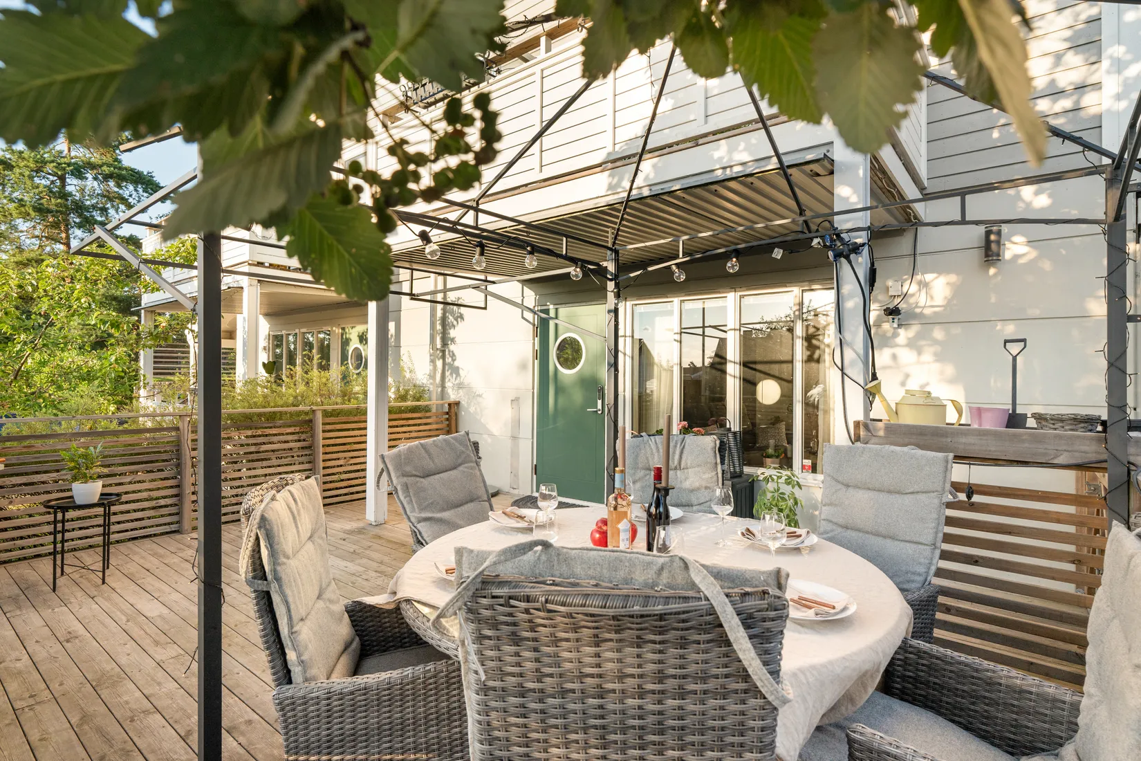 Bostadsrätt, Radhus, Hedenhösvägen 27, Solgård, Huddinge