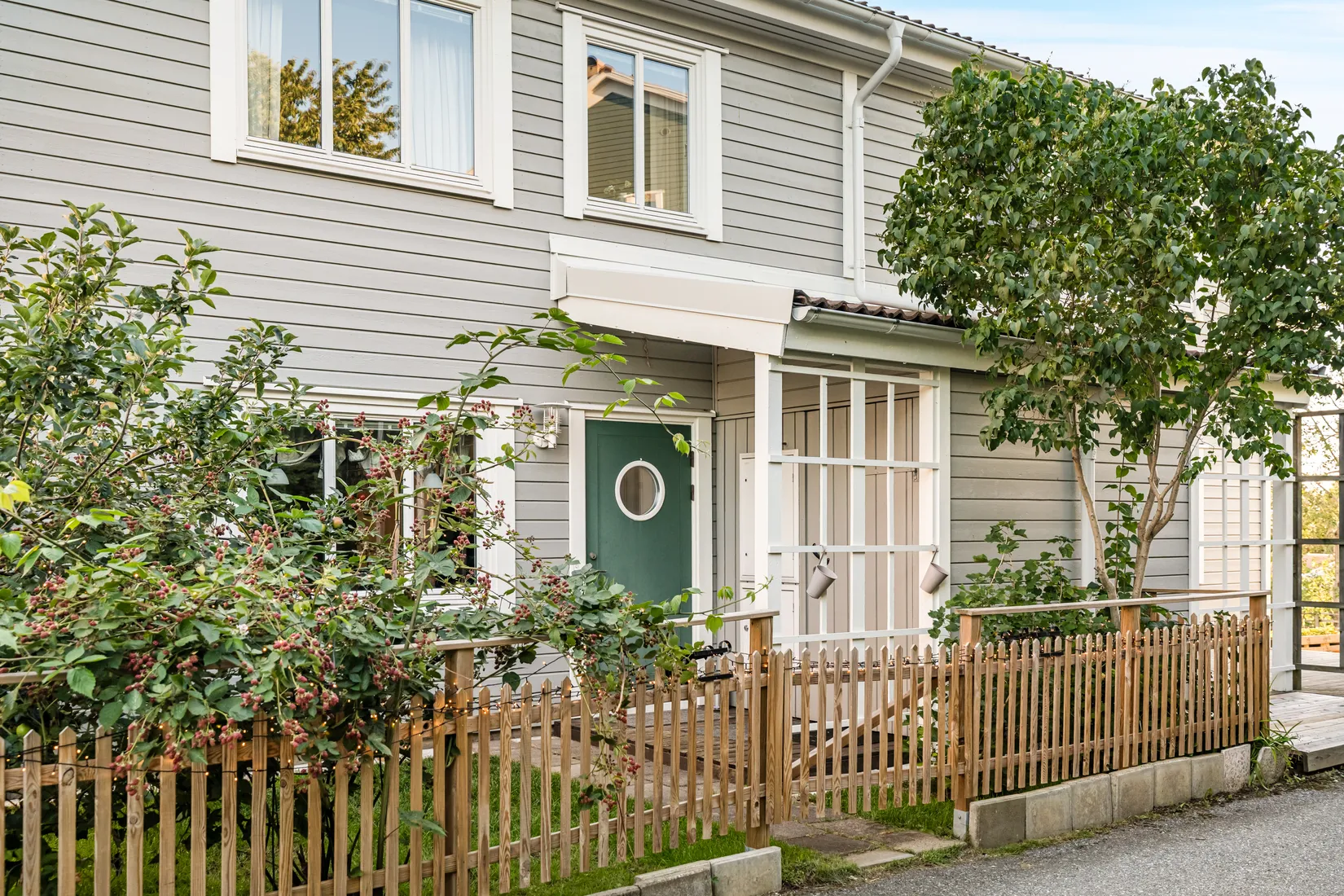 Bostadsrätt, Radhus, Hedenhösvägen 27, Solgård, Huddinge