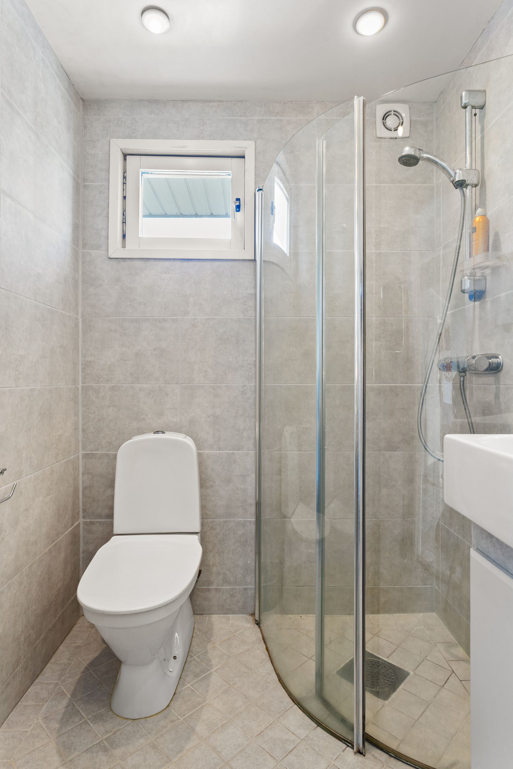 Villa, Åsvägen 27, Odenslunda, Upplands Väsby