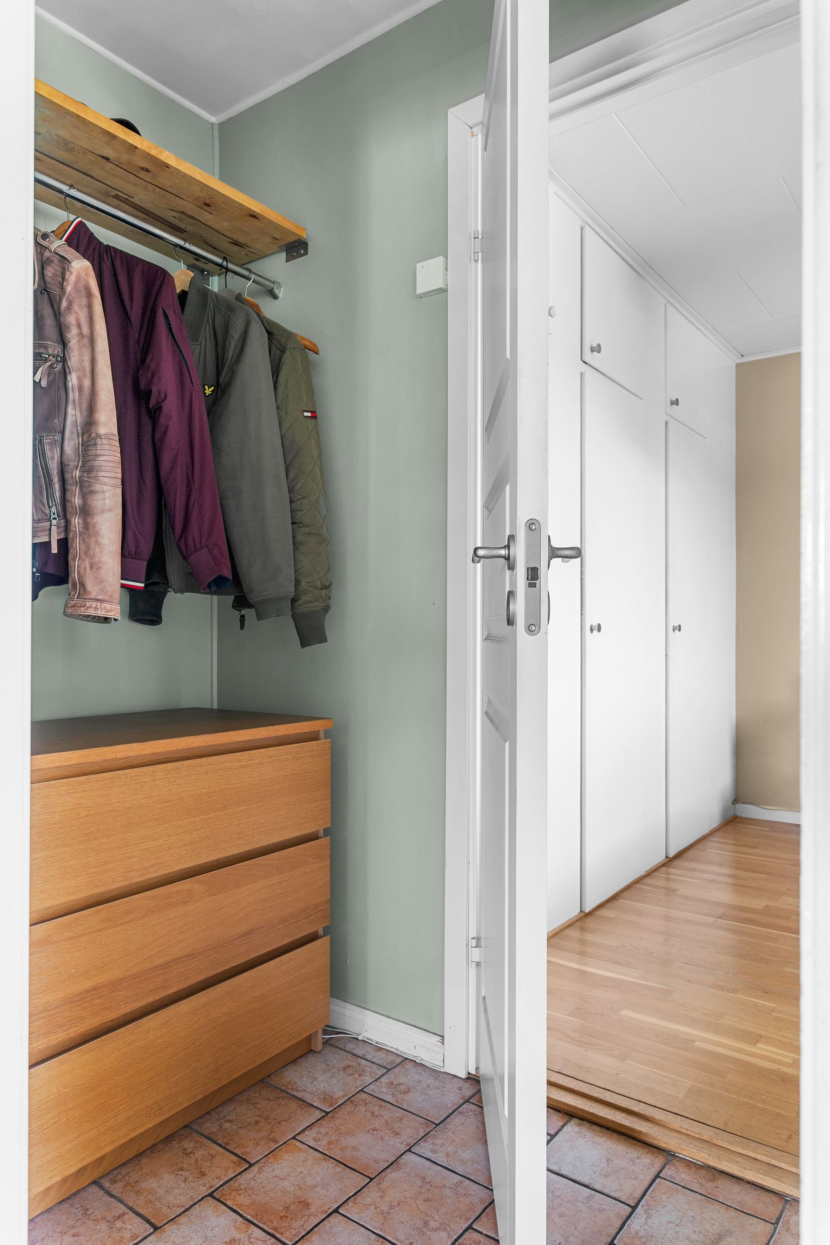 Villa, Åsvägen 27, Odenslunda, Upplands Väsby