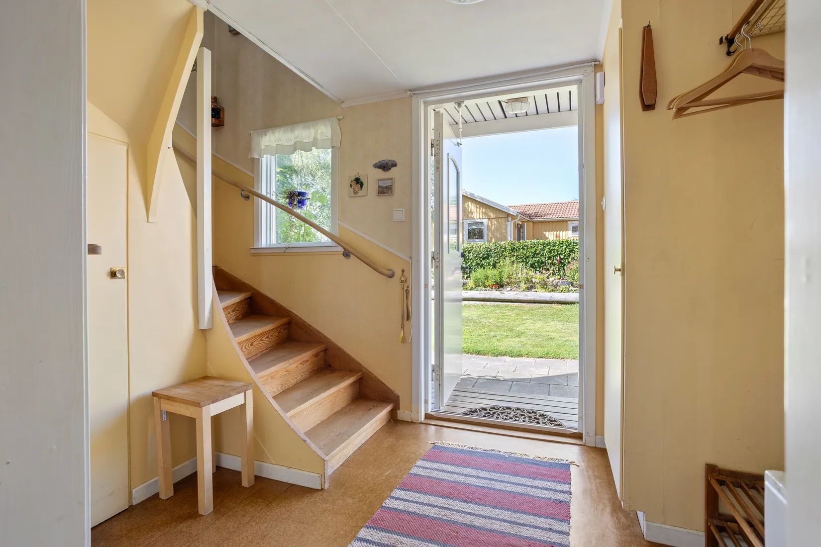 Villa, Hovgården Klockargården 7, Adelsö, Ekerö
