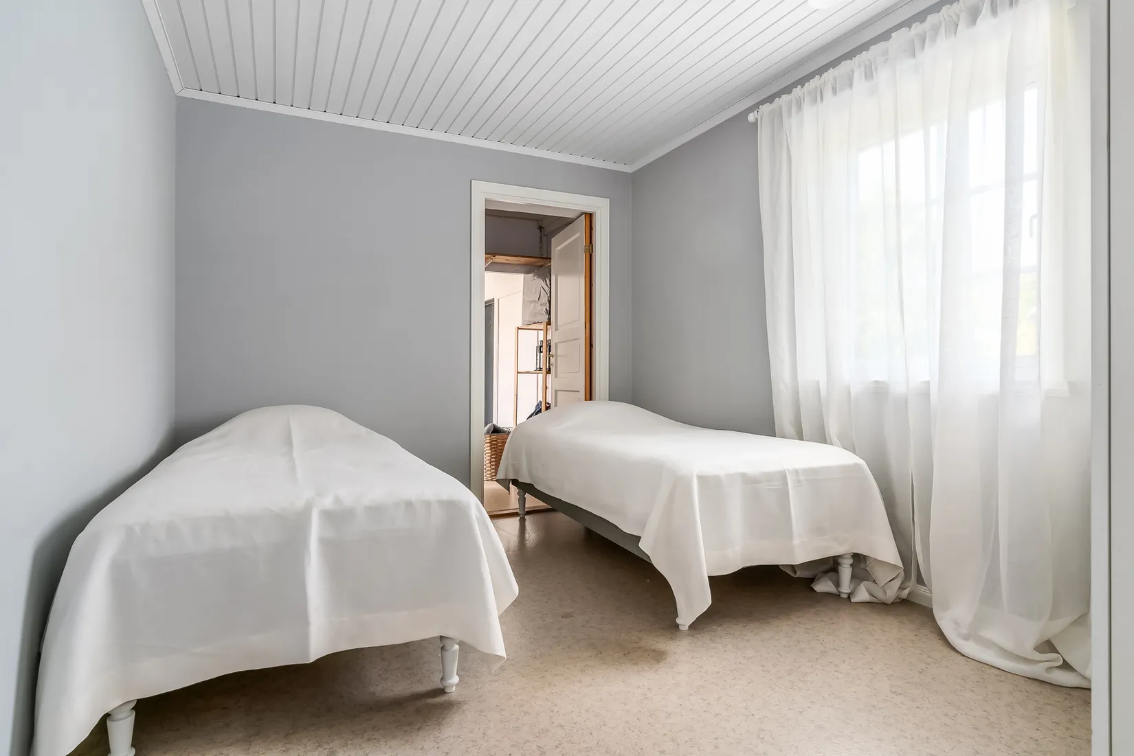 Villa, Ivares väg 12, Vikarbyn, Rättvik