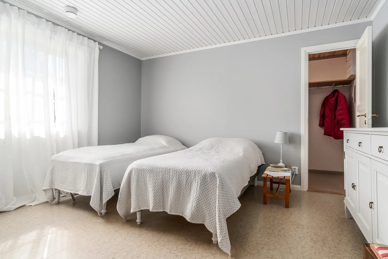 Villa, Ivares väg 12, Vikarbyn, Rättvik