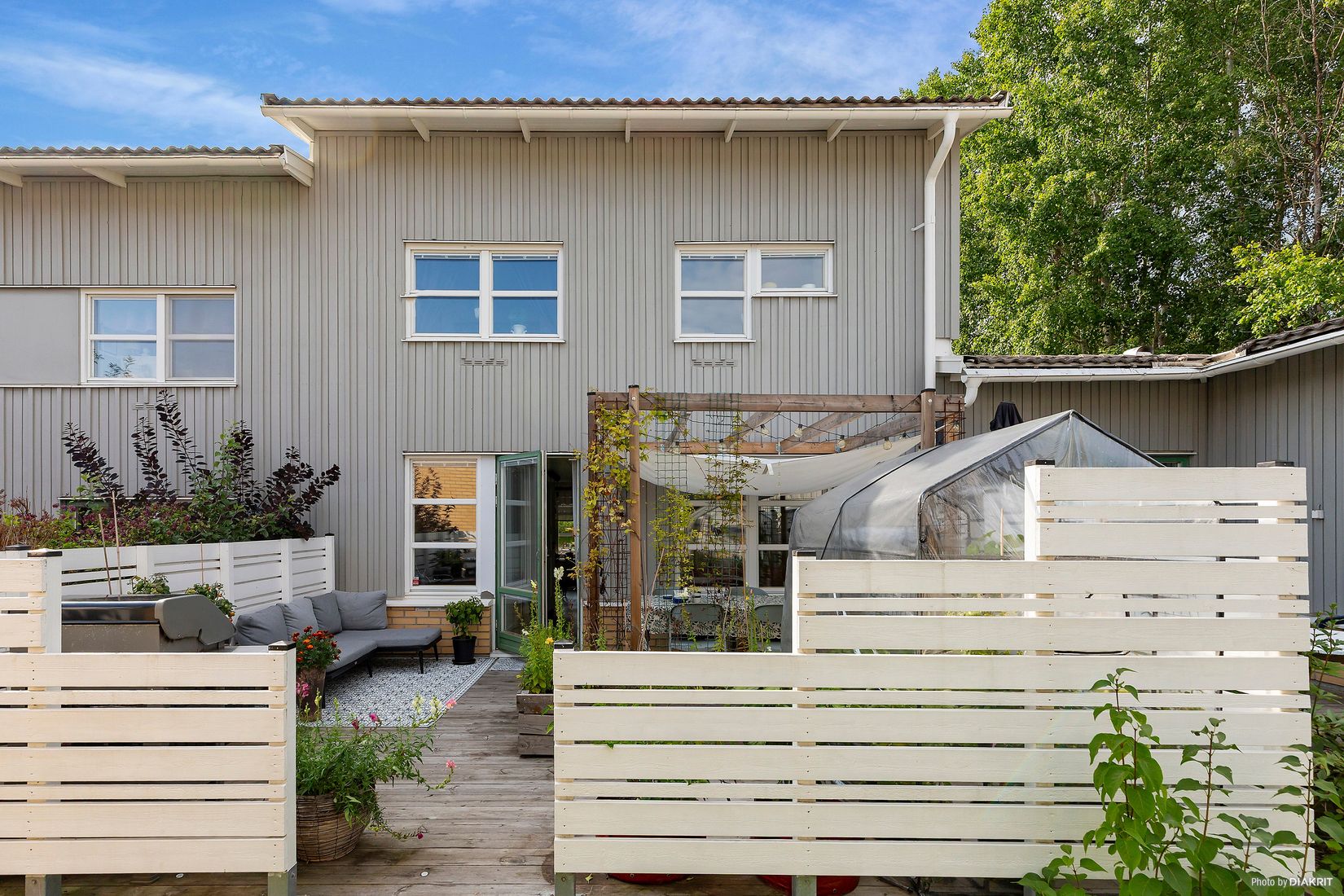 Radhus, Lantgårdsvägen 95, Viby, Sollentuna