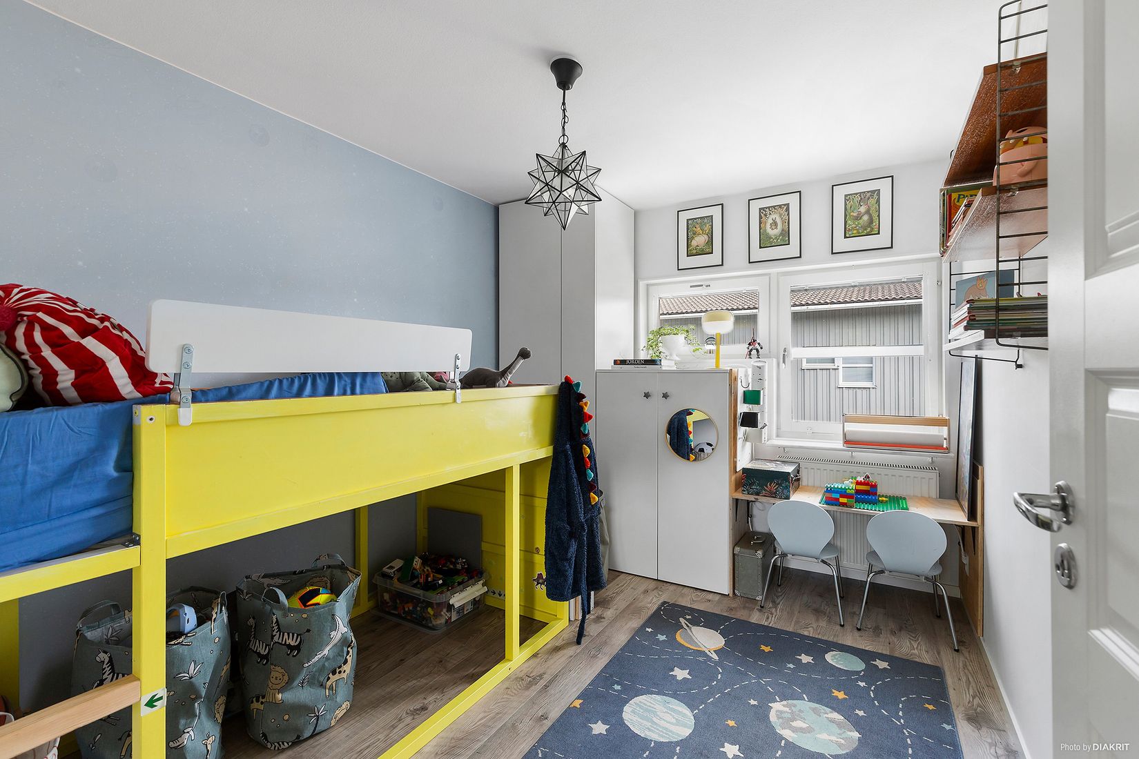 Radhus, Lantgårdsvägen 95, Viby, Sollentuna