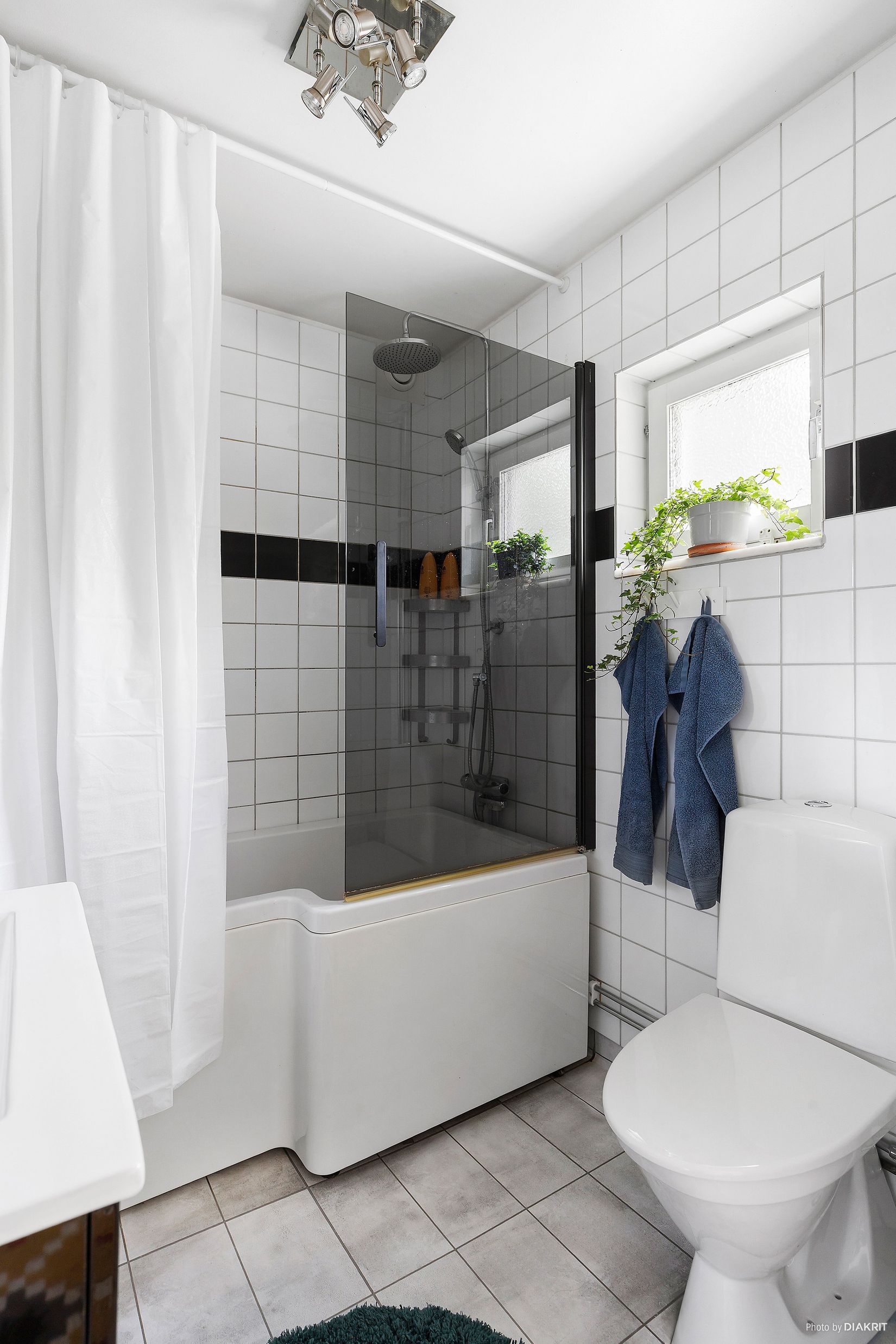 Radhus, Lantgårdsvägen 95, Viby, Sollentuna