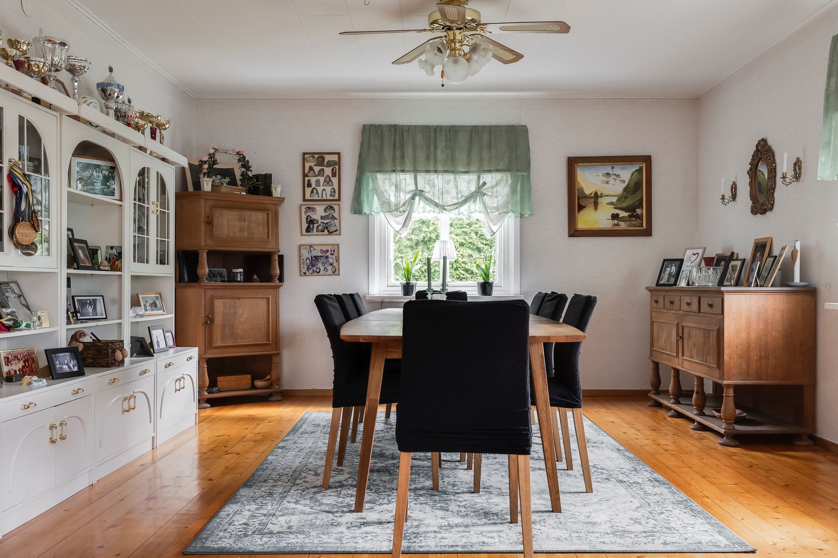 Villa, Annebergsgatan 1, Haga, Kristinehamn