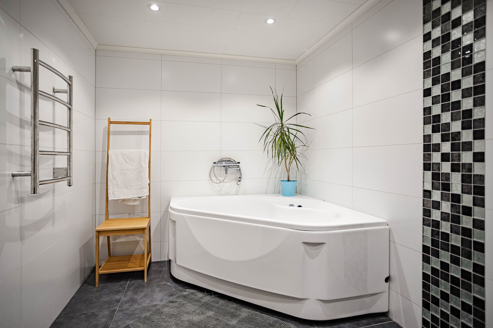 Villa, Hedvägen 6, Vika, Falun