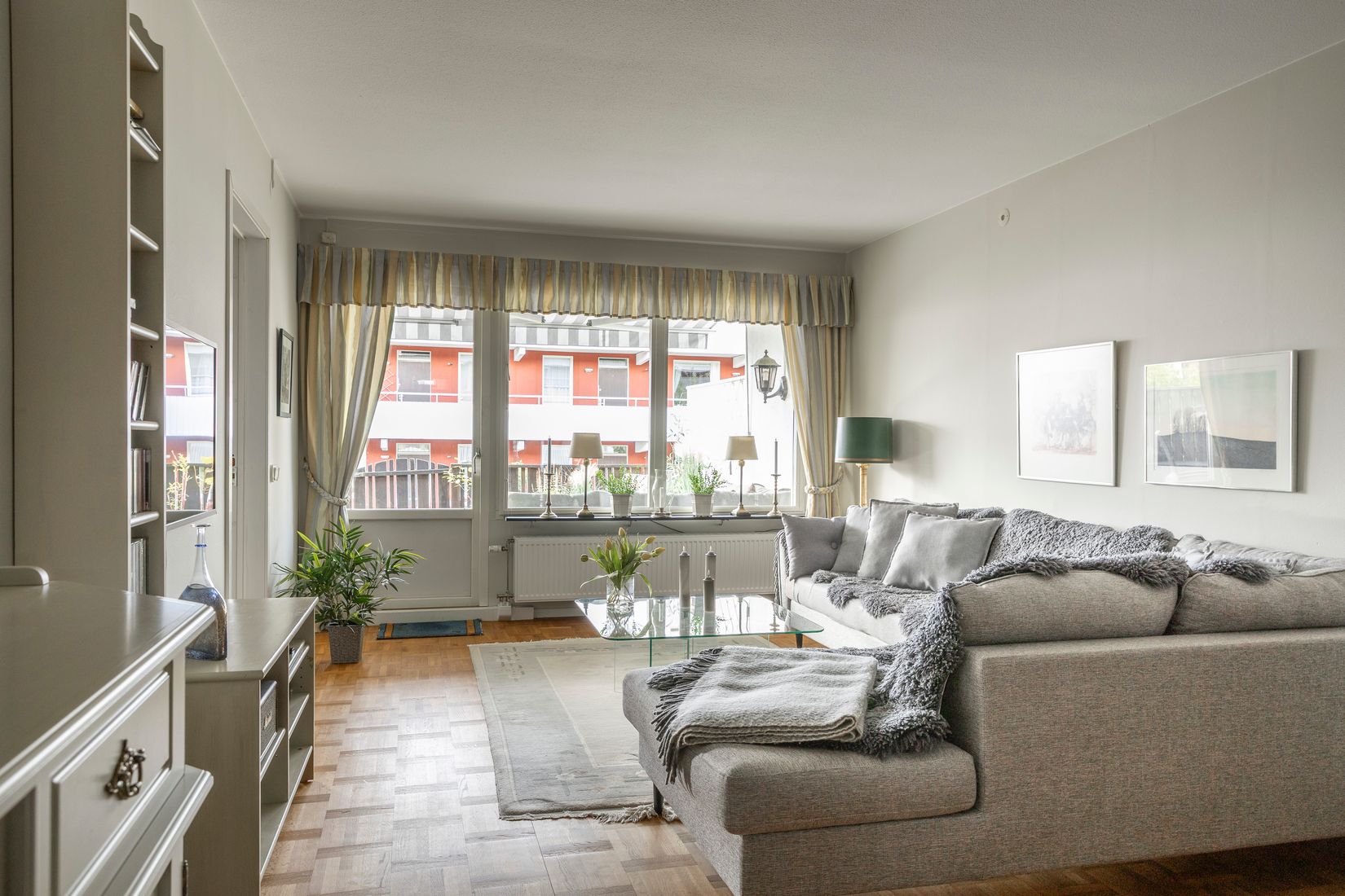 Bostadsrätt, Lomvägen 57, Kärrdal, Sollentuna