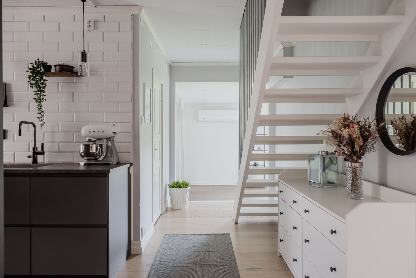 Villa, Radhus, Dyarnevägen 4, Bålsta Mansängen, Håbo